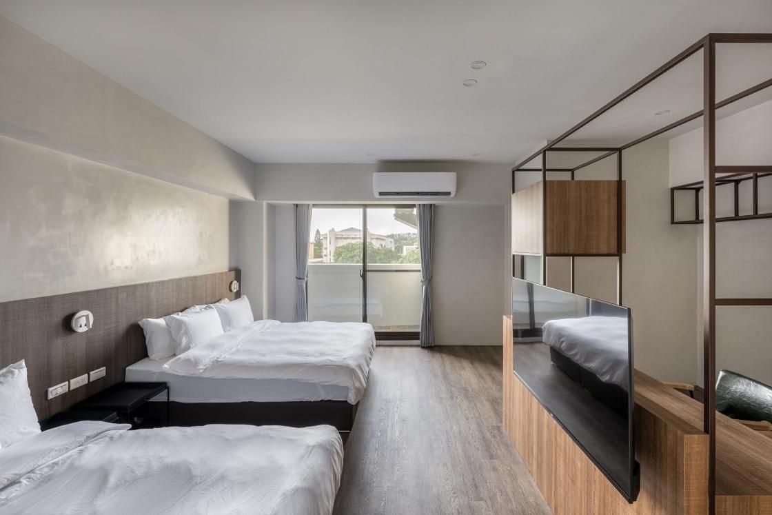 Deluxe Quadruple Room - Photo 1