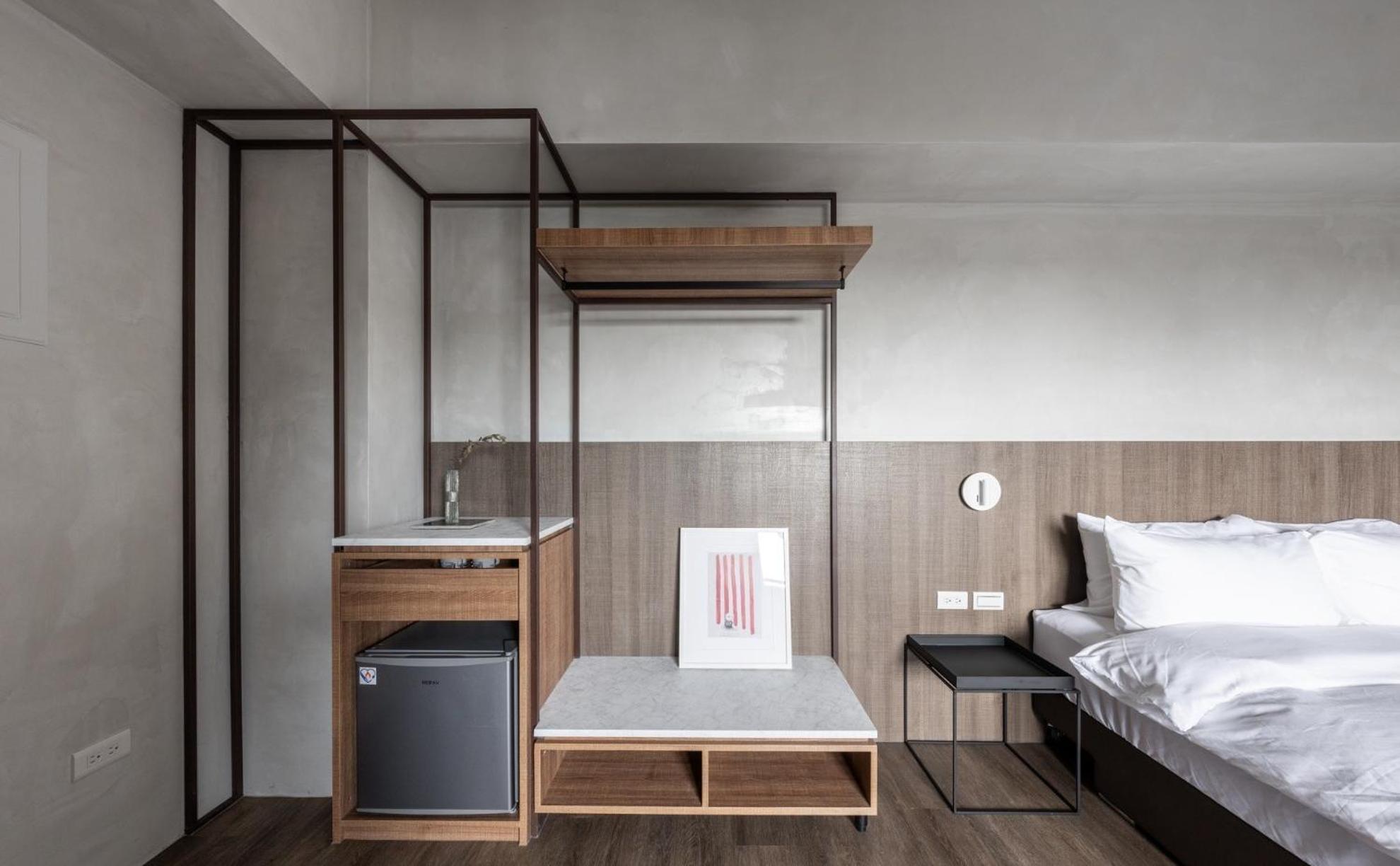 Standard Double Room - Photo 10