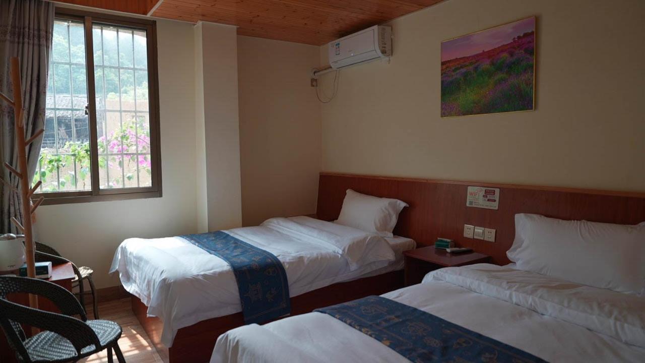 Double or Twin Room photo 3