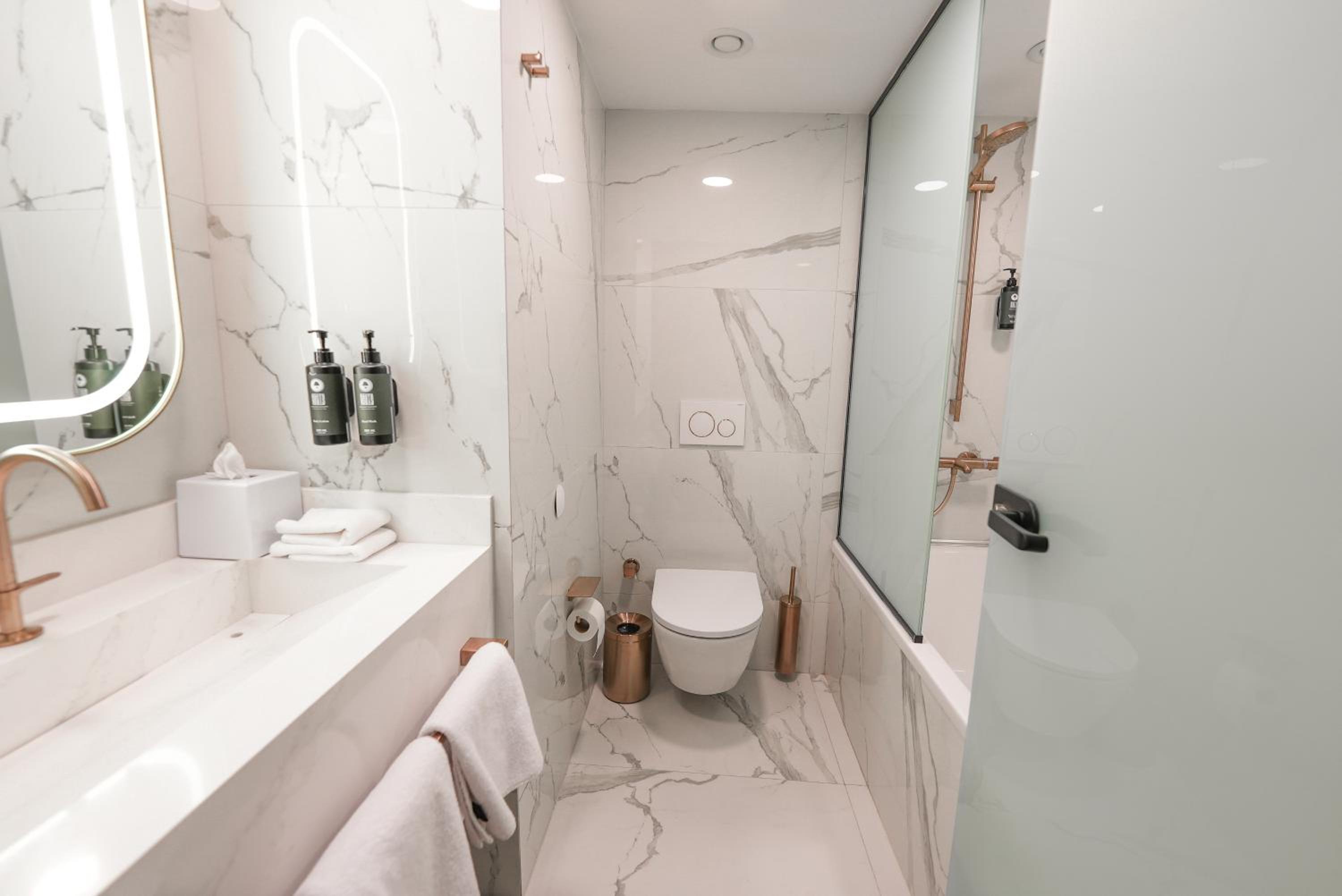 Prestige Suite - Photo 6