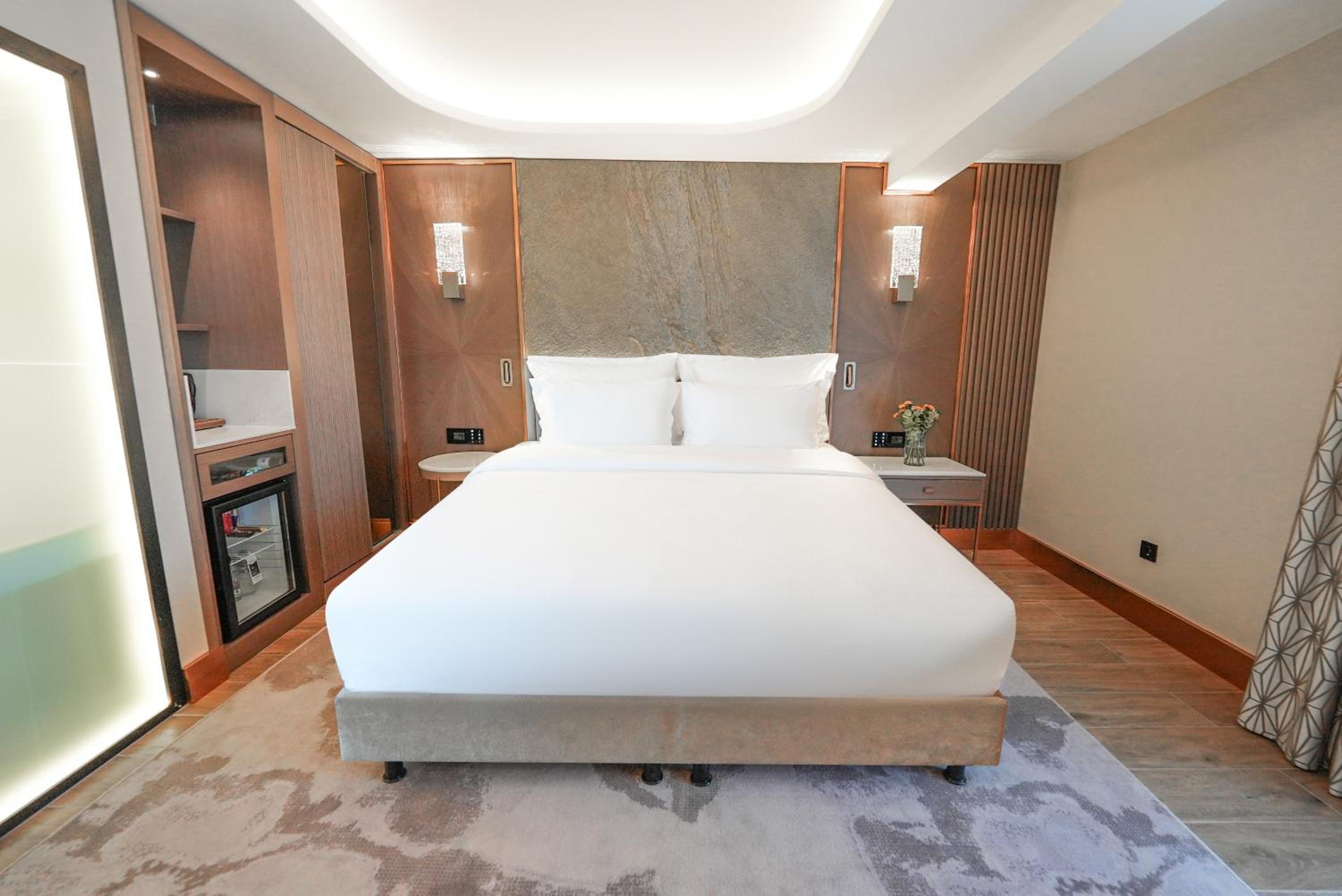 Prestige Suite - Photo 4