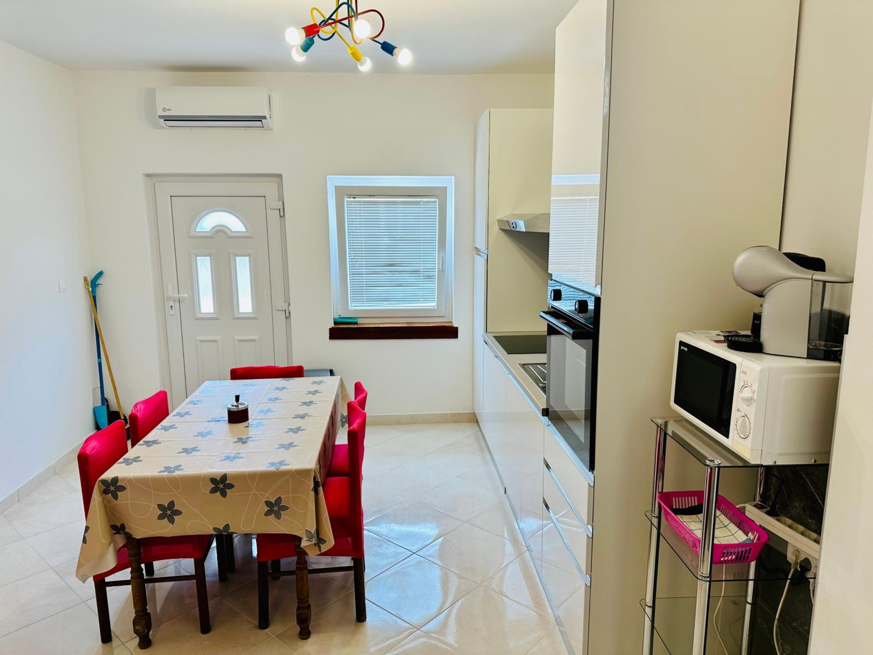 Apartment with Sea View