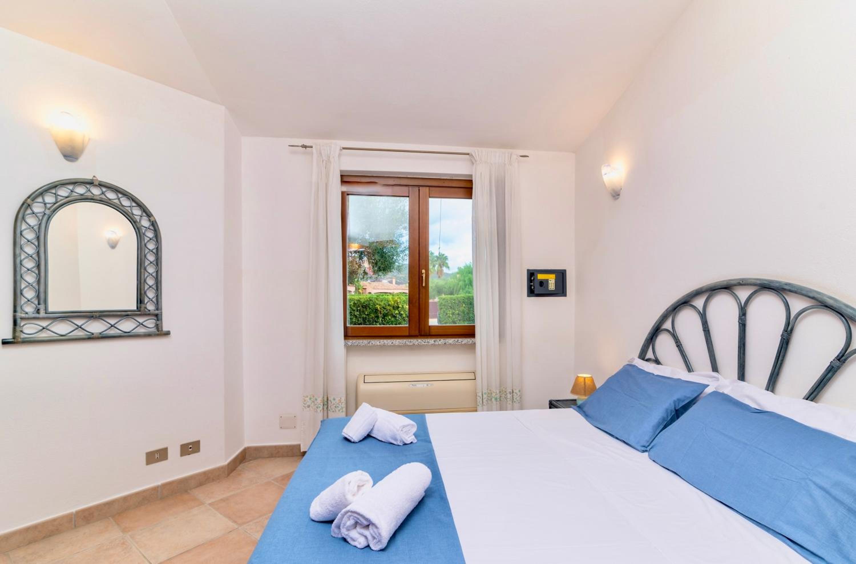 Three-Bedroom Villa photo 1