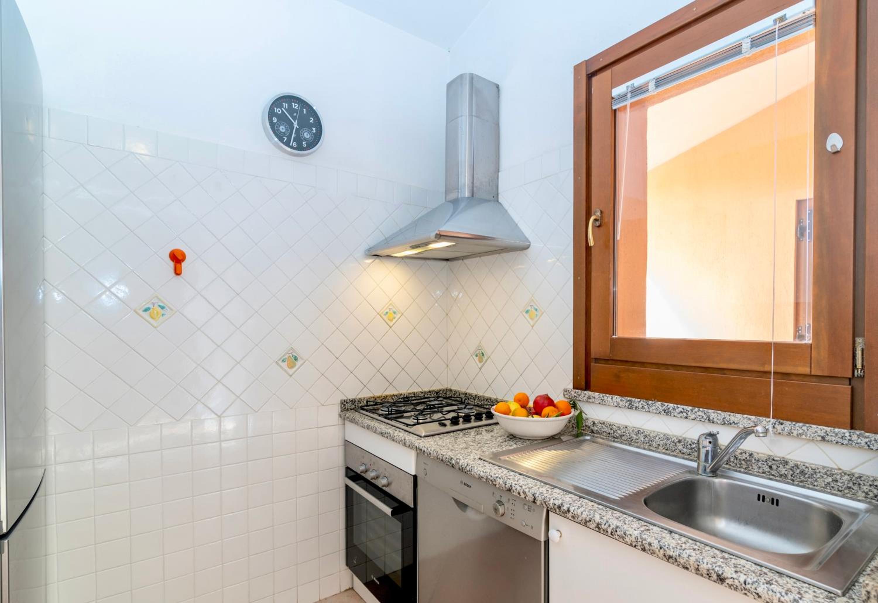 Three-Bedroom Villa photo 2