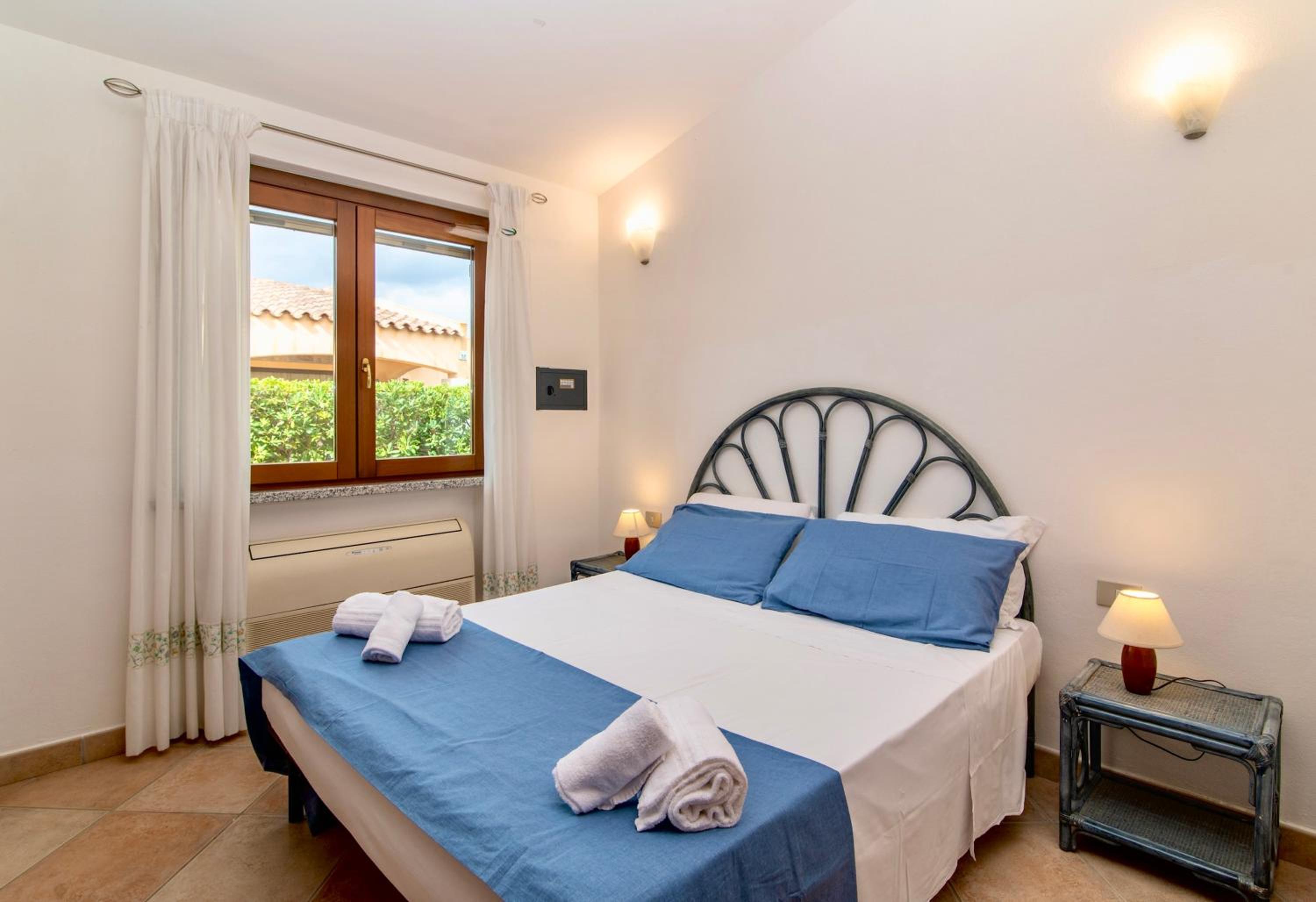 Three-Bedroom Villa photo 3