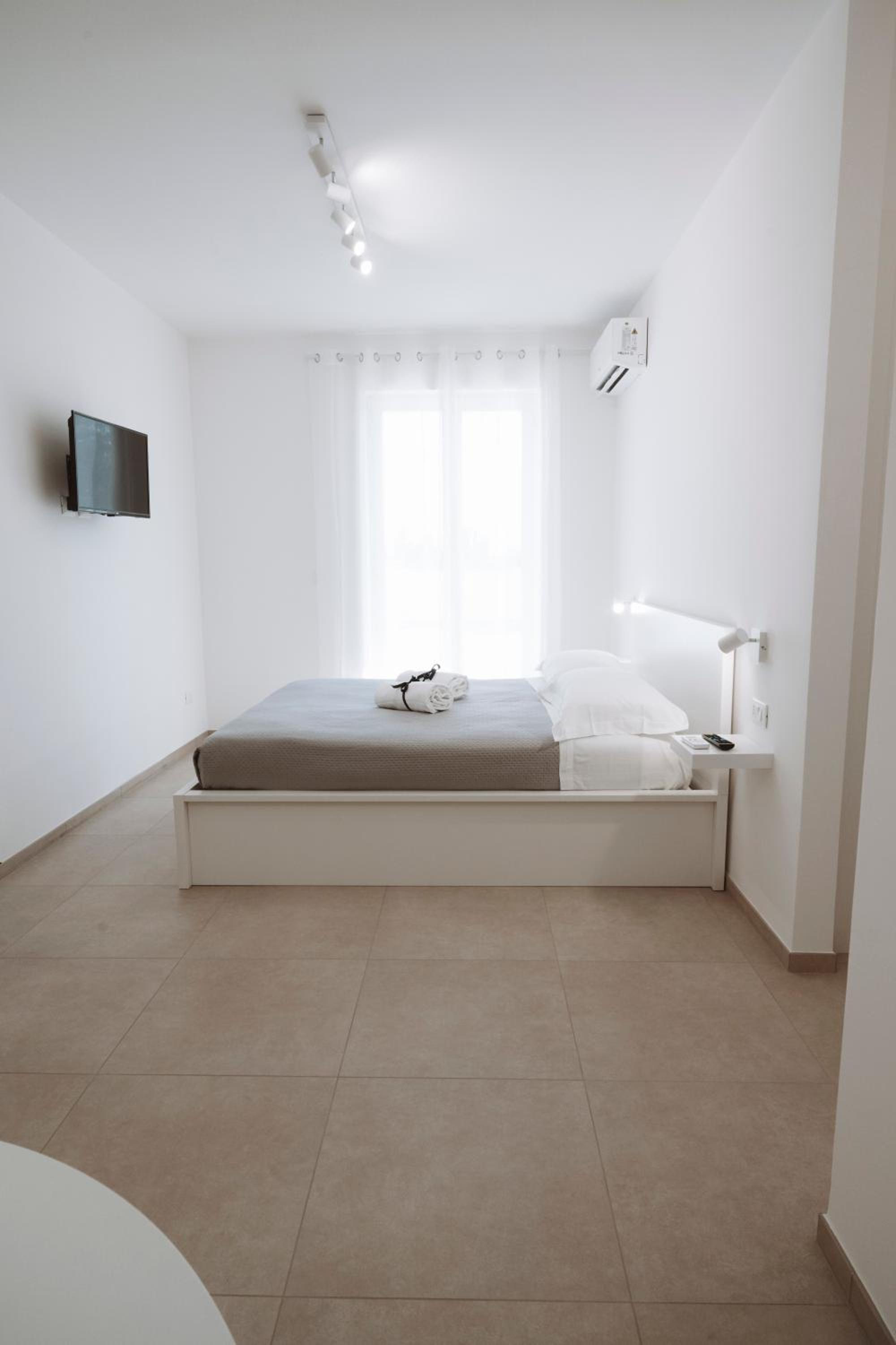 Apartment photo 3