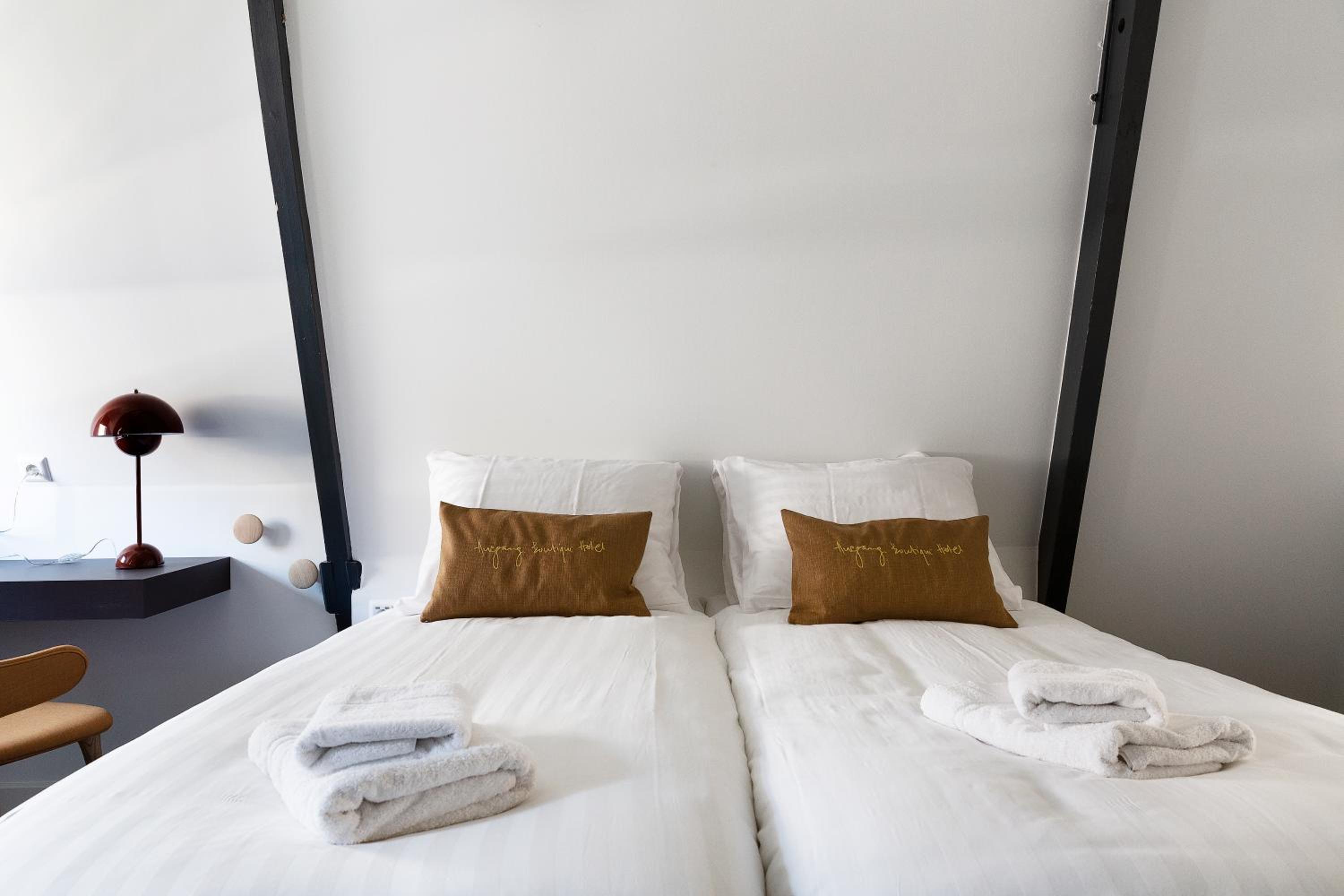 Budget Twin Room photo 3