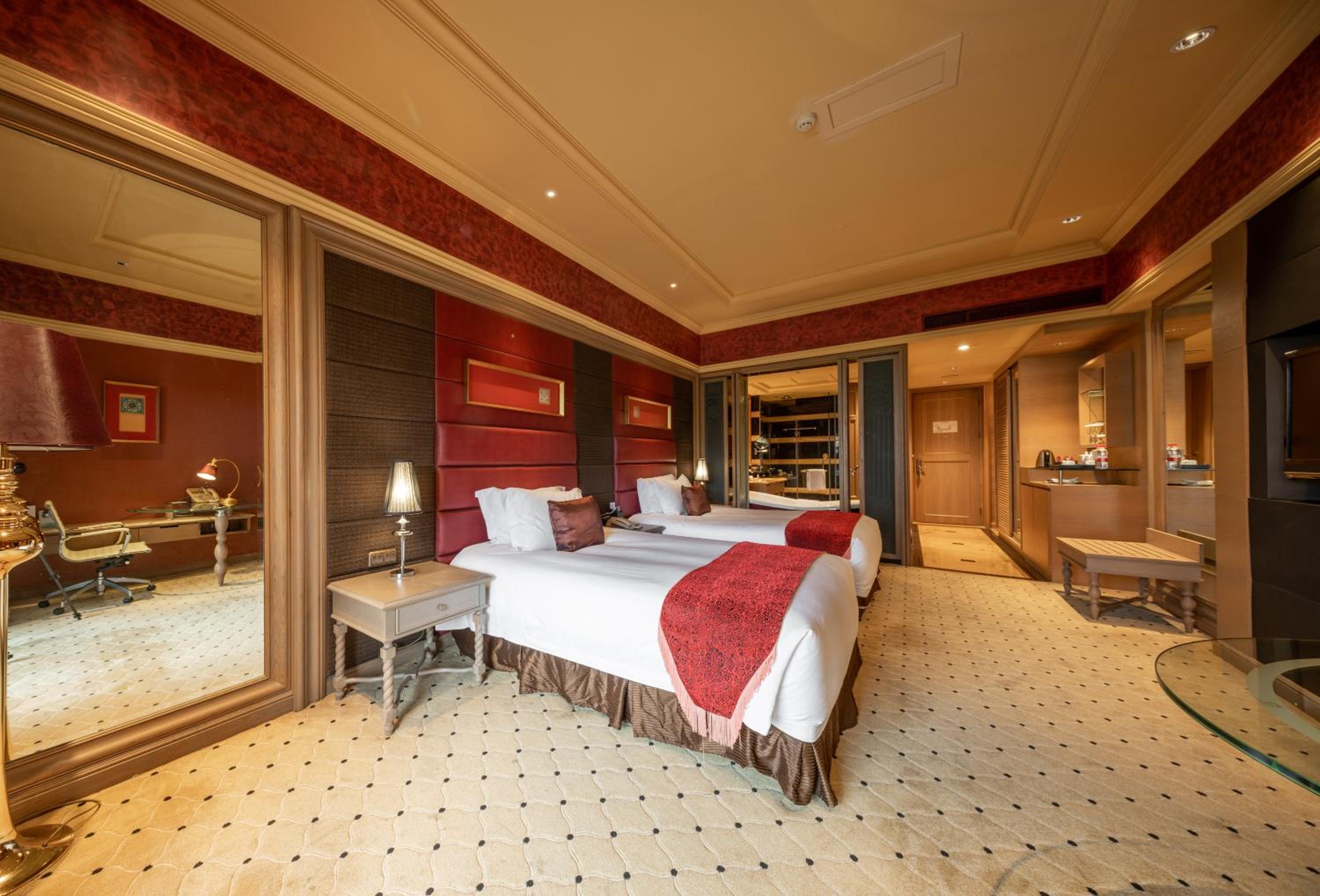 Executive Twin Room photo 3