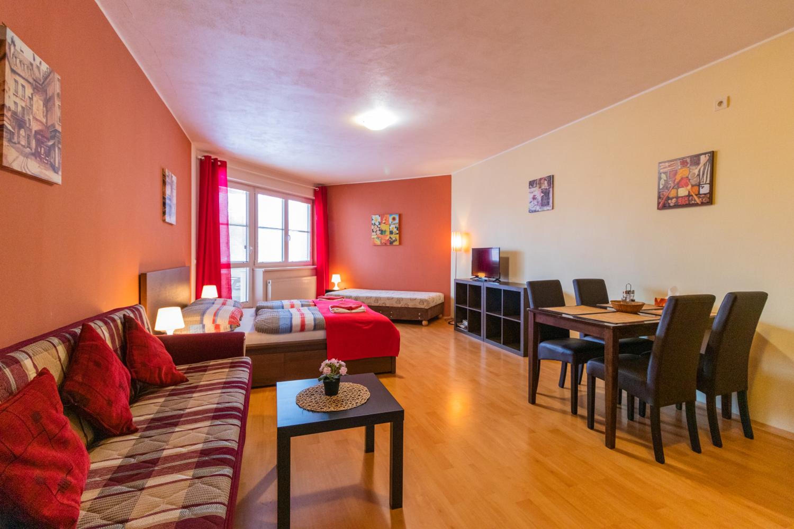 One-Bedroom Apartment