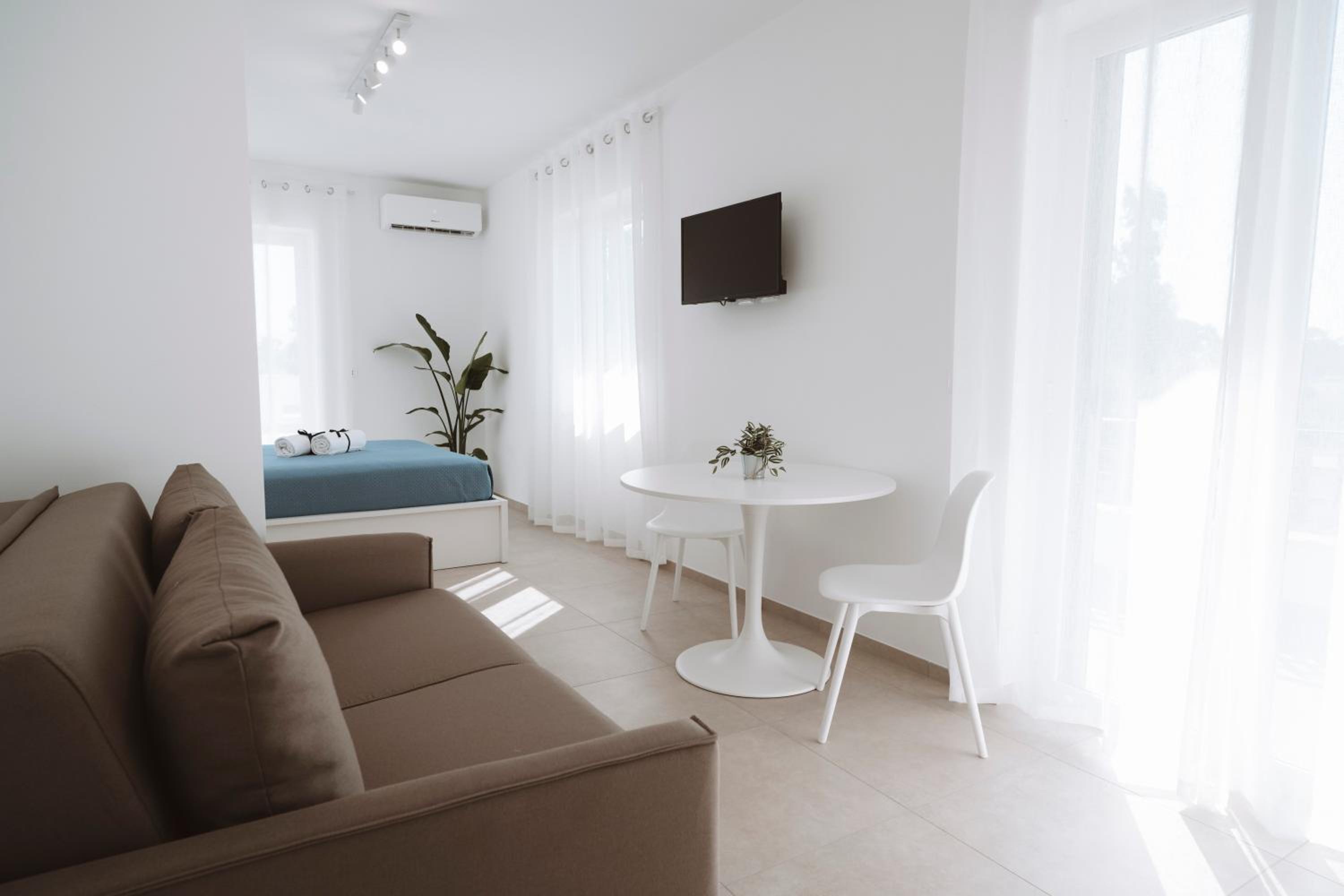 Apartment photo 1