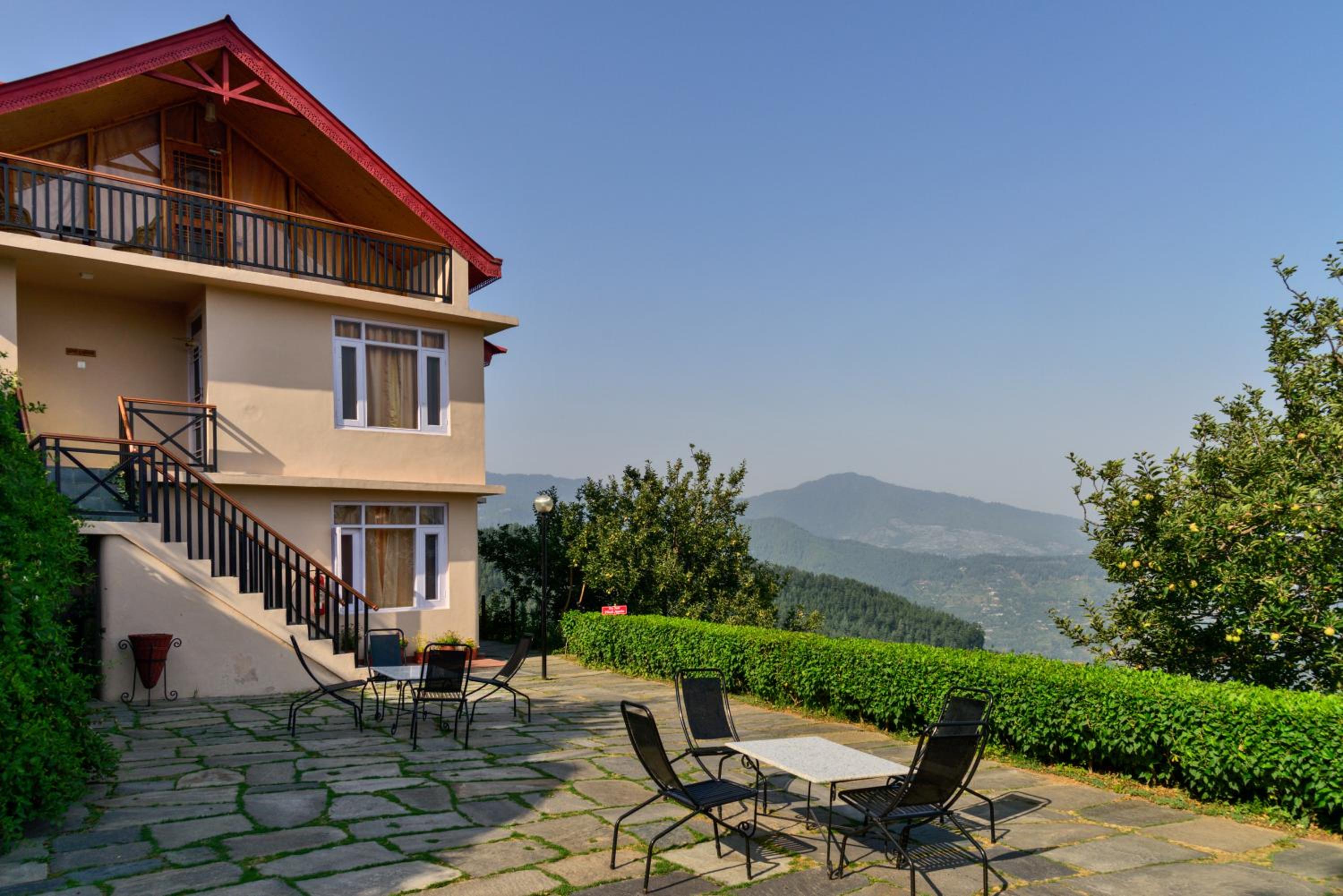 Double Room with Mountain View - Photo 2