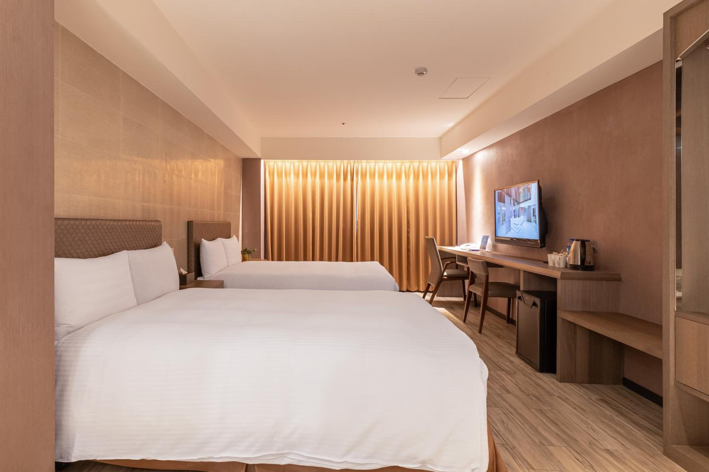 Superior Quadruple Room