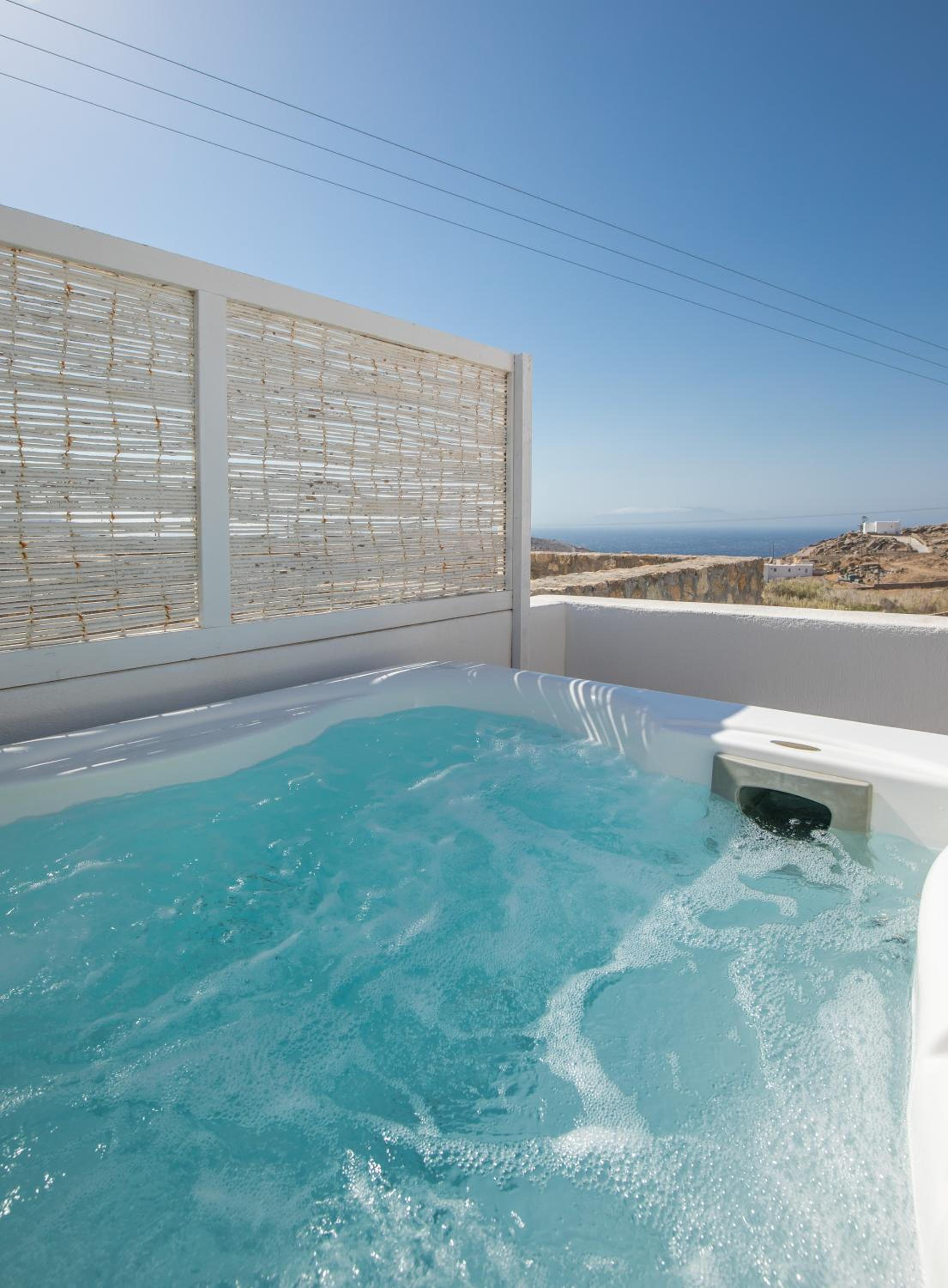 Myconian Suite With Outdoor Jetted Tub And Sea View