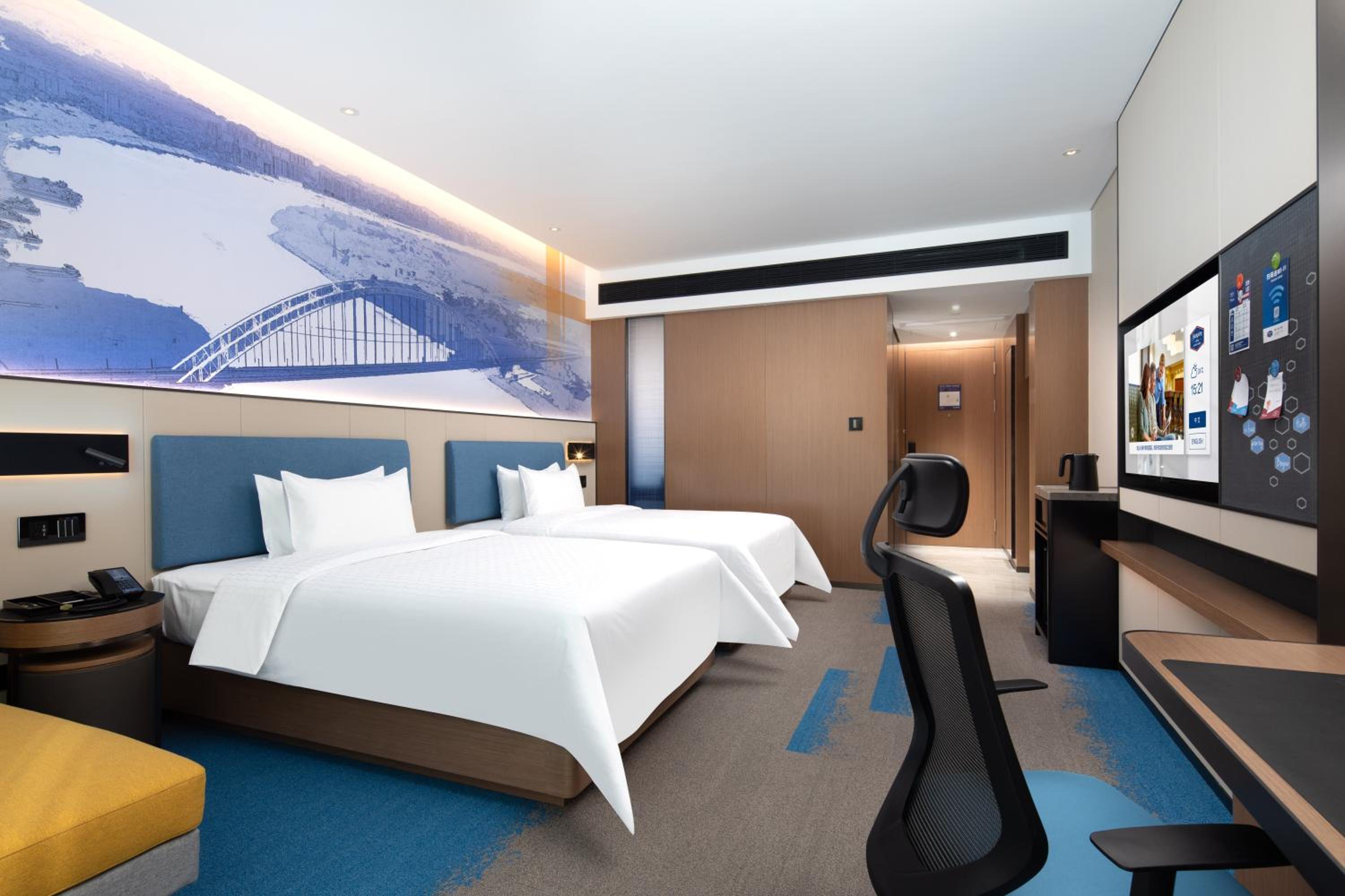 Superior Twin Room