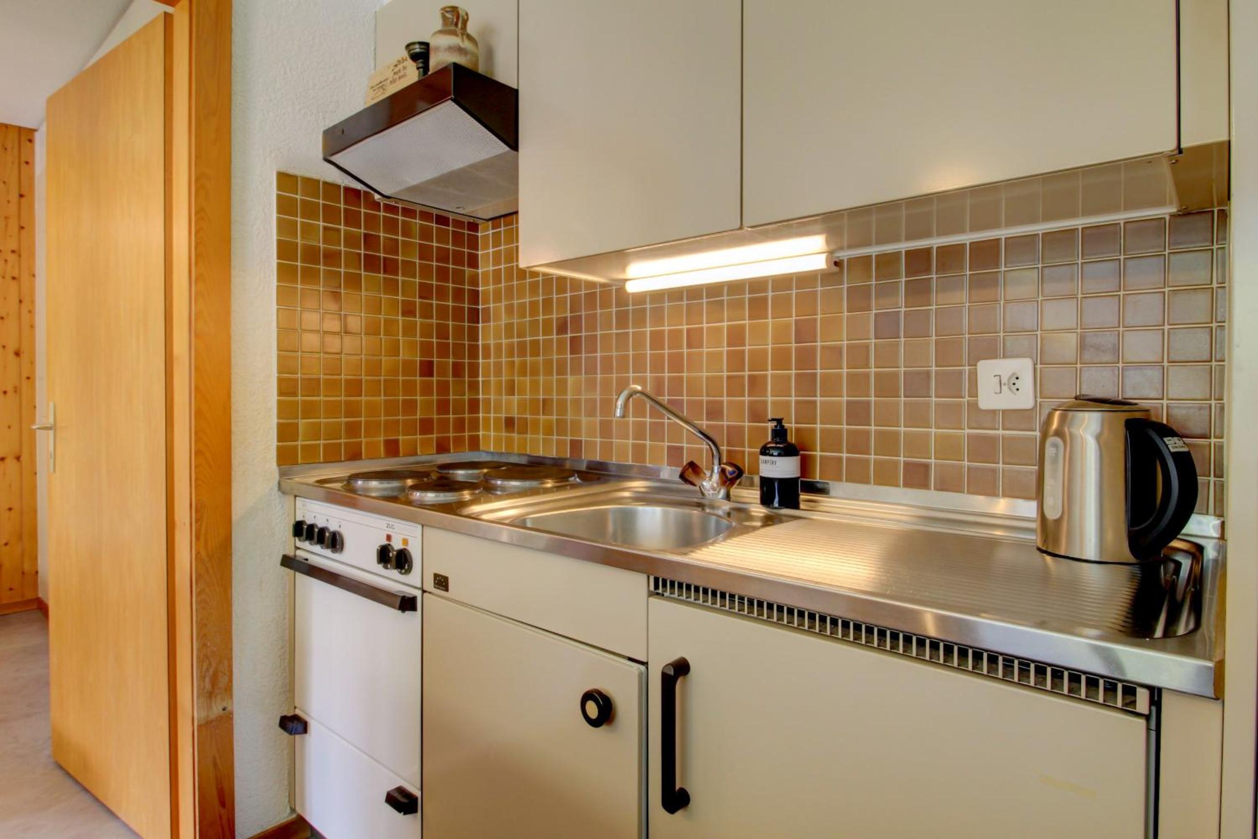 Apartment with Mountain View photo 3