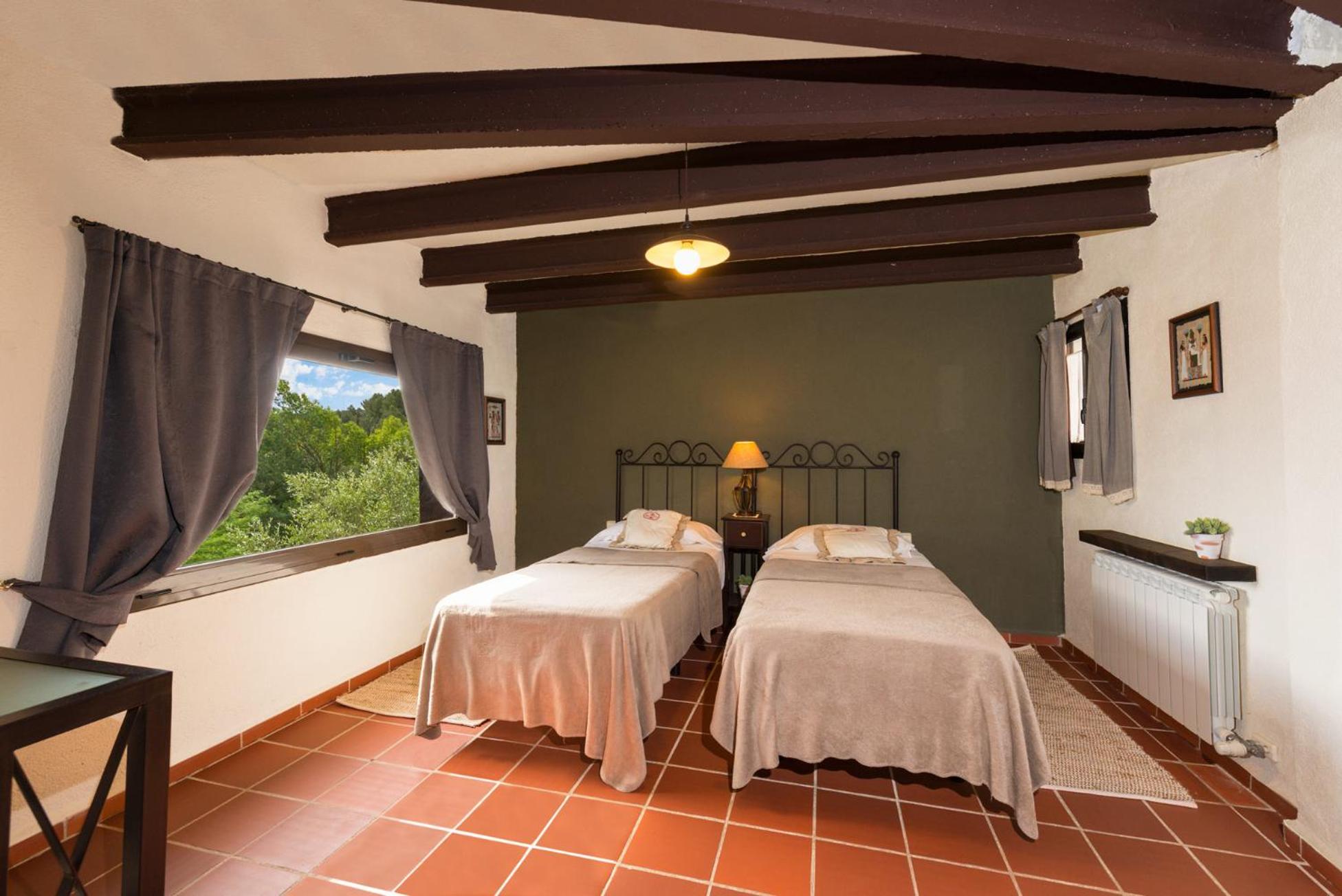Habitación Estándar con Dos Camas Individuales