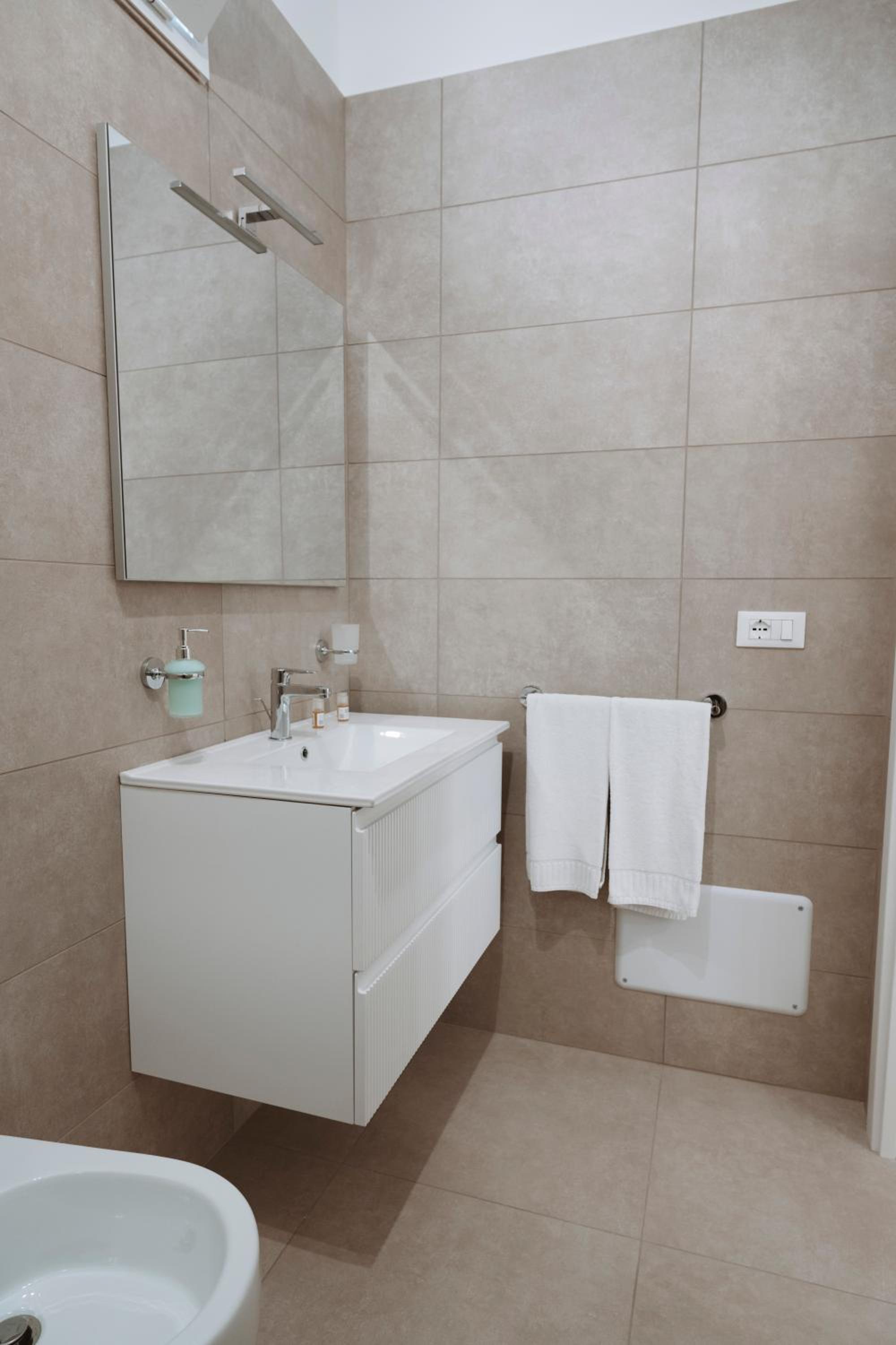 Apartment - Photo 11
