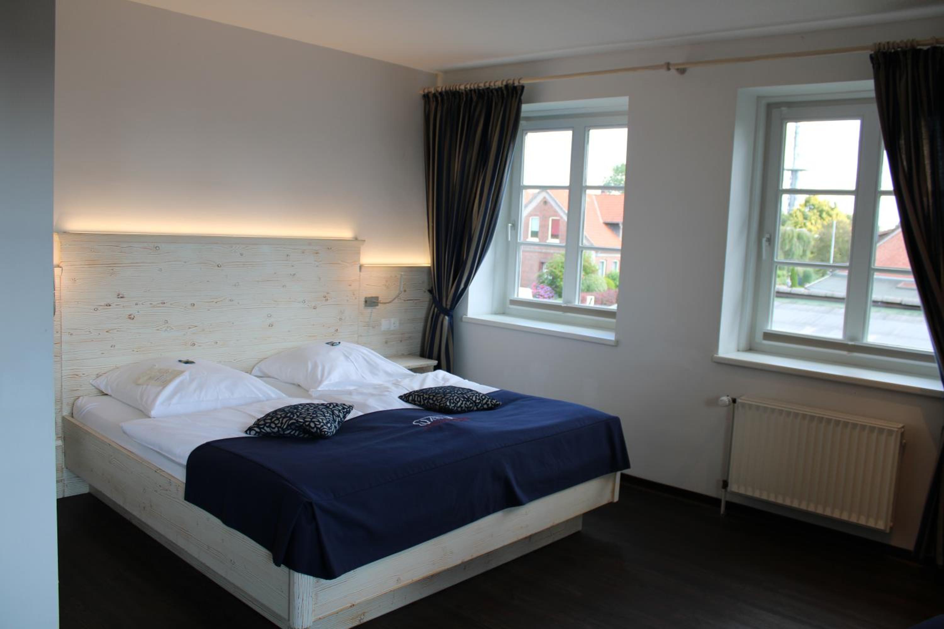 Standard Double Room - Photo 5