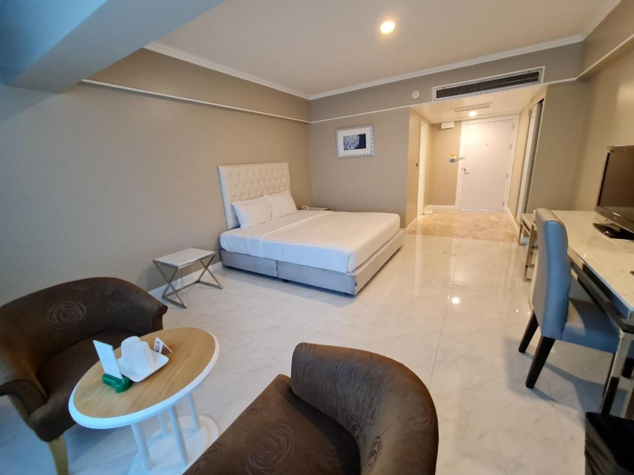 Single Room photo 2