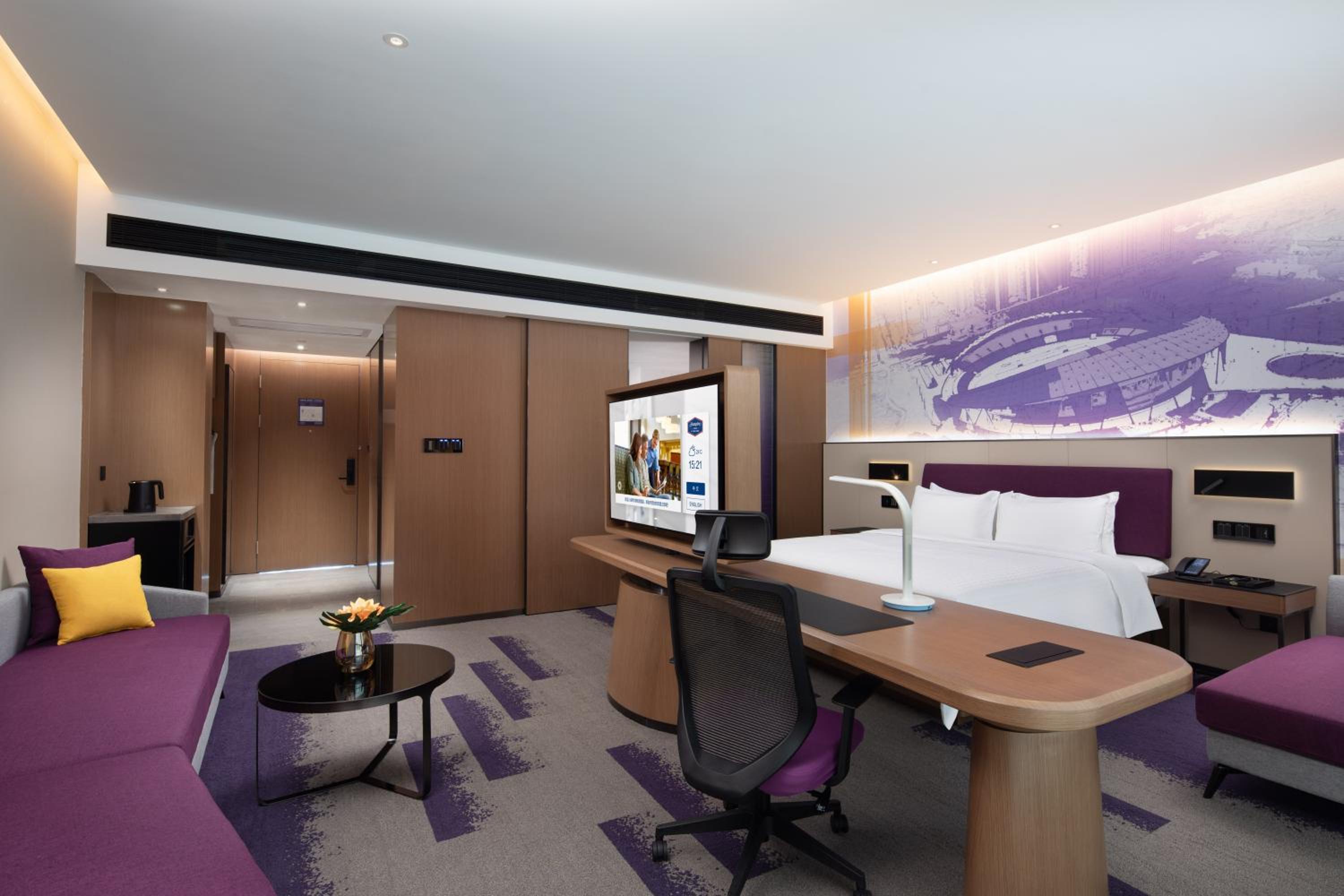 Deluxe Business Double Room