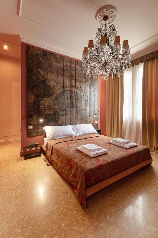 Double Room with Private Bathroom photo 1