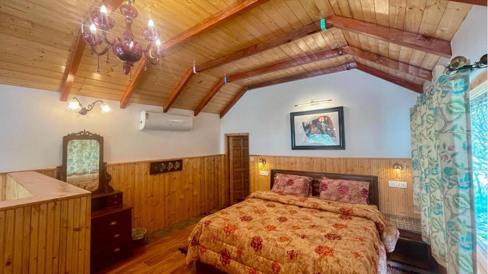 King Room with Mountain View - Photo 1