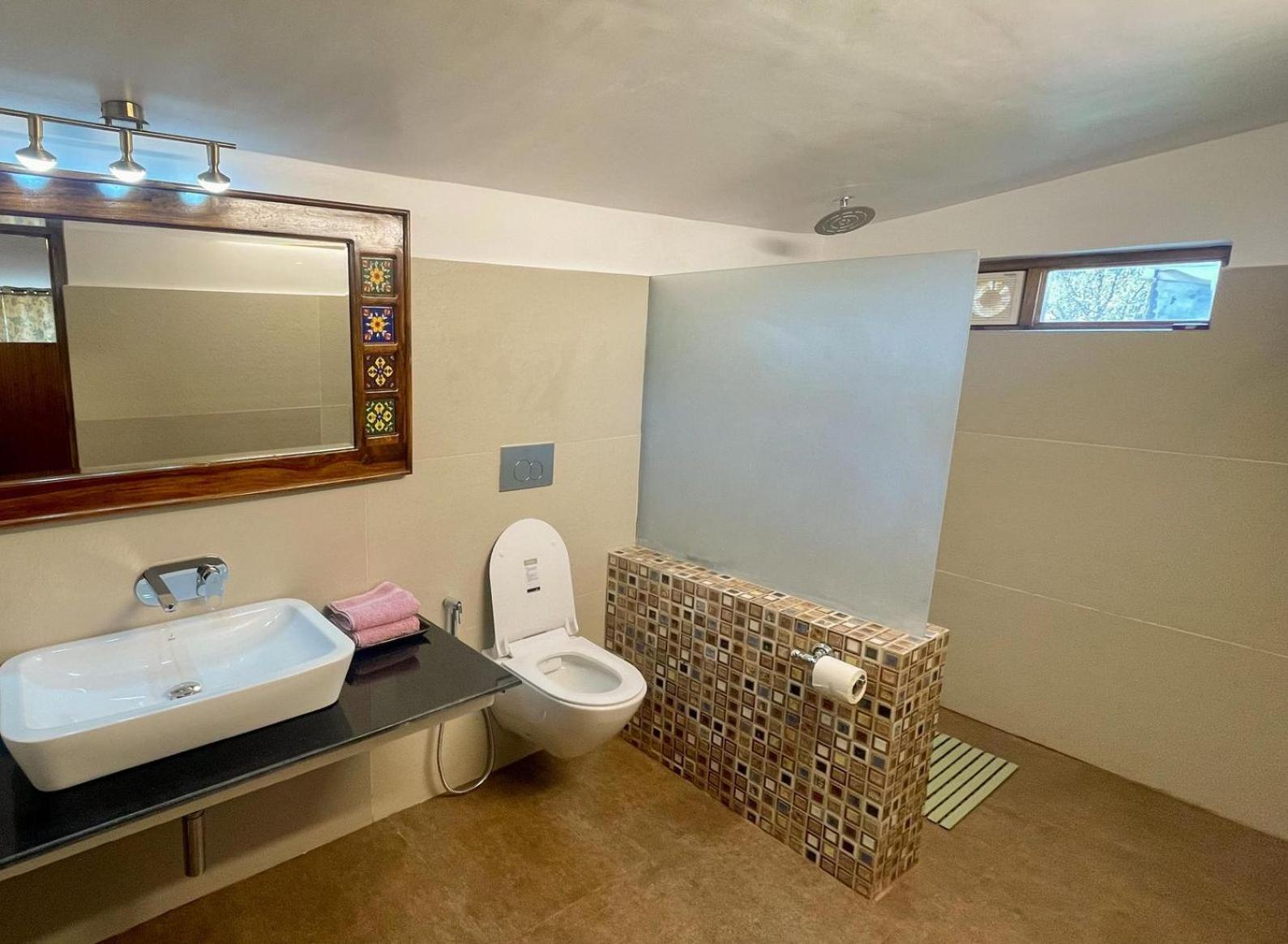 King Room with Mountain View - Photo 4