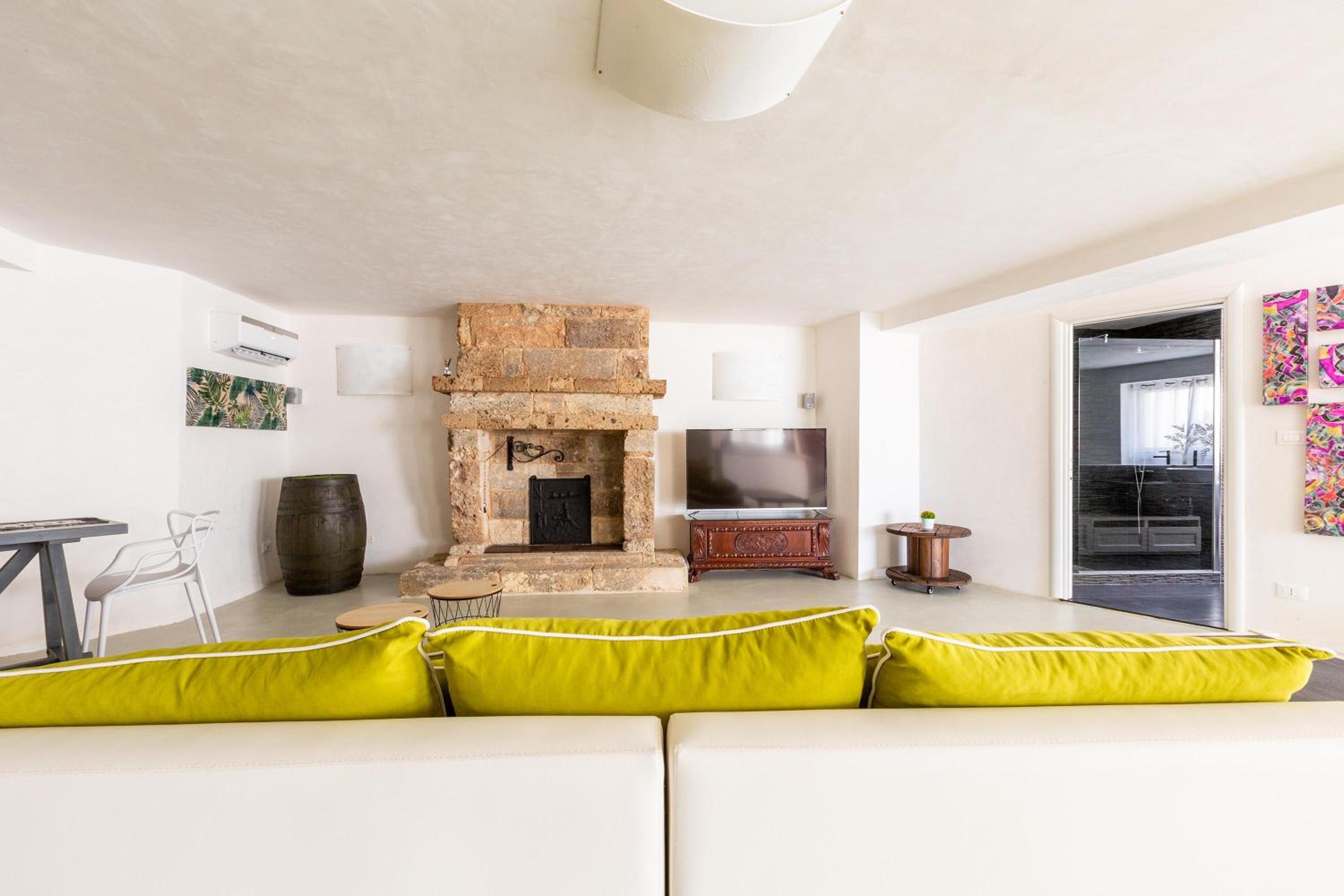 Two-Bedroom House photo 2