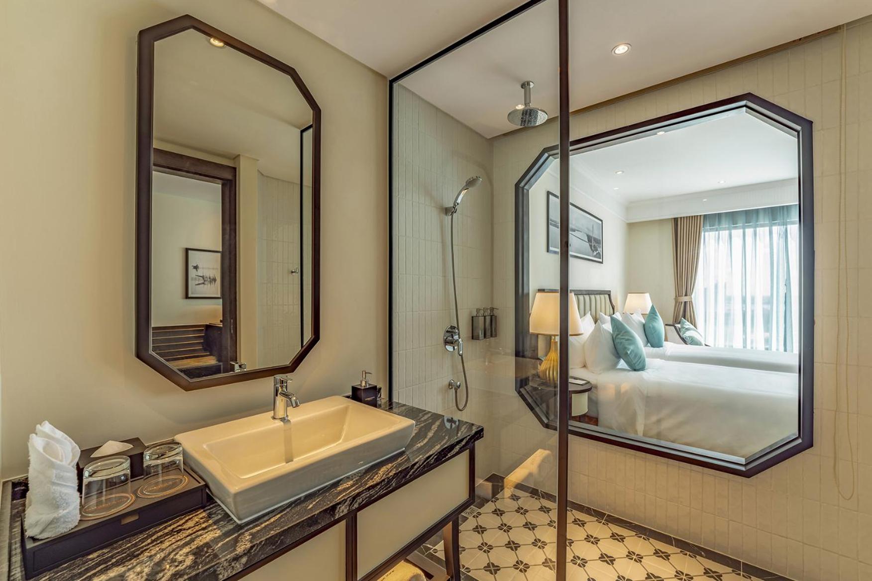 Deluxe Twin Room - Photo 3