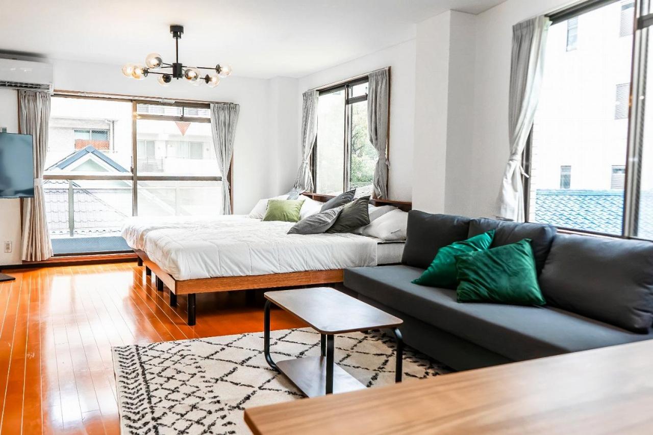 One-Bedroom Premium Apartment photo 1