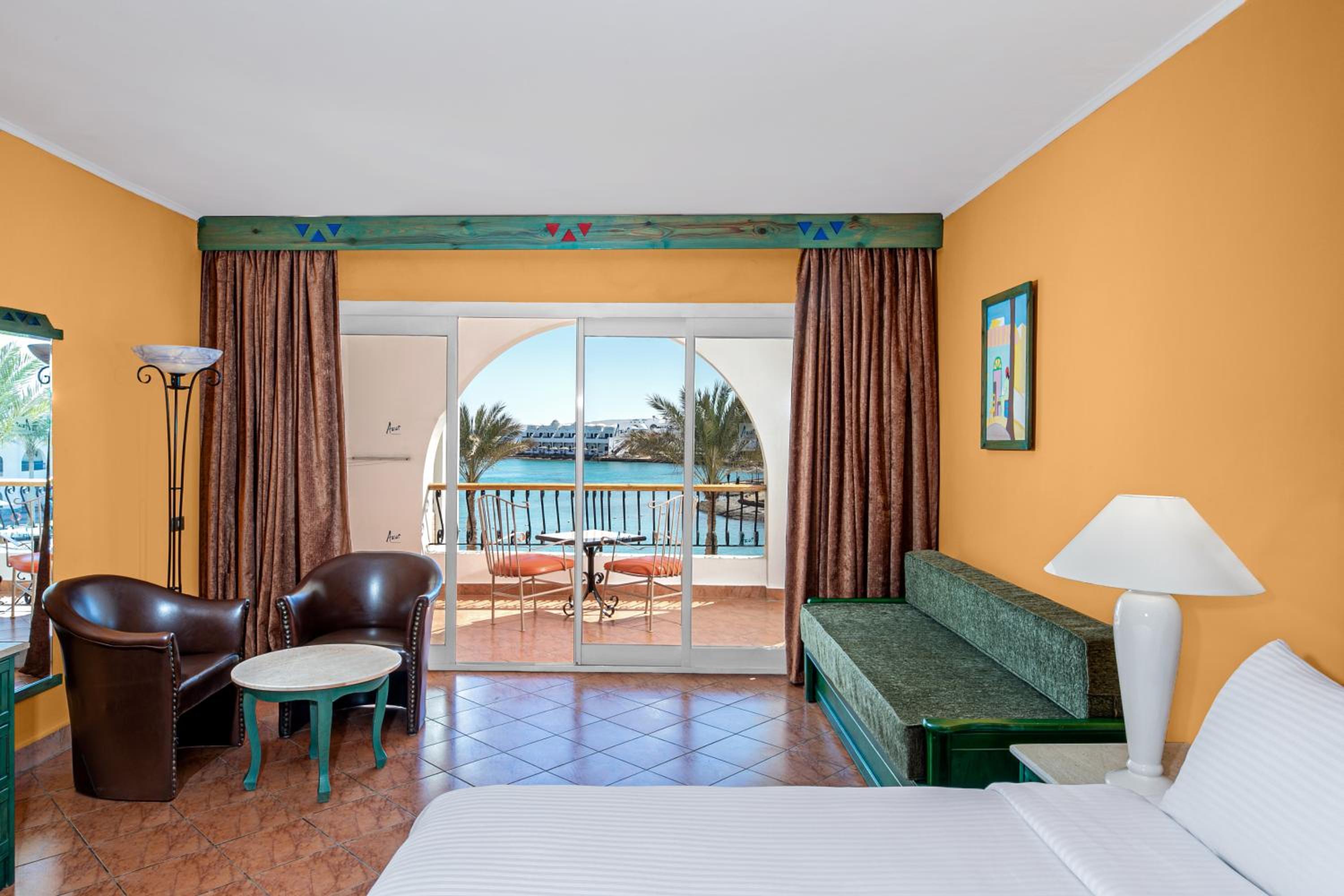 Standard Double Room With Extra Bed Lagoon View