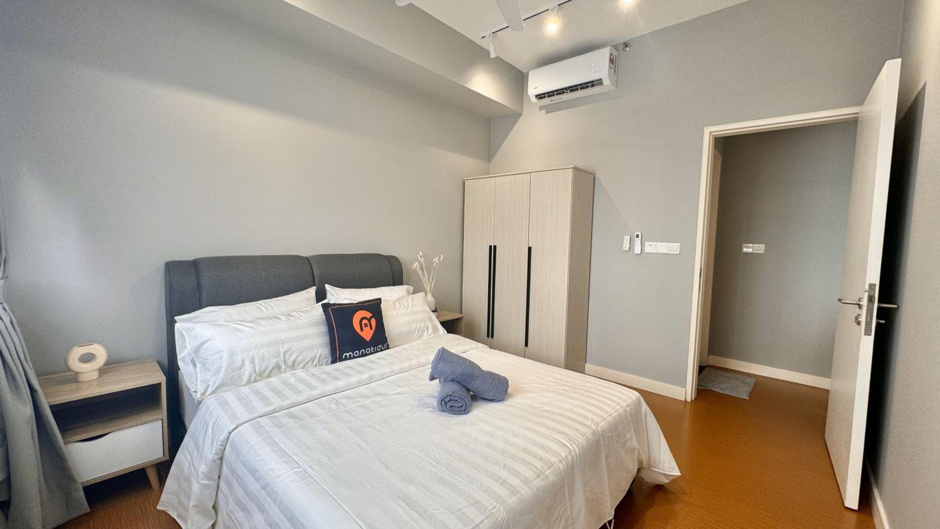 One-Bedroom Apartment - Photo 76