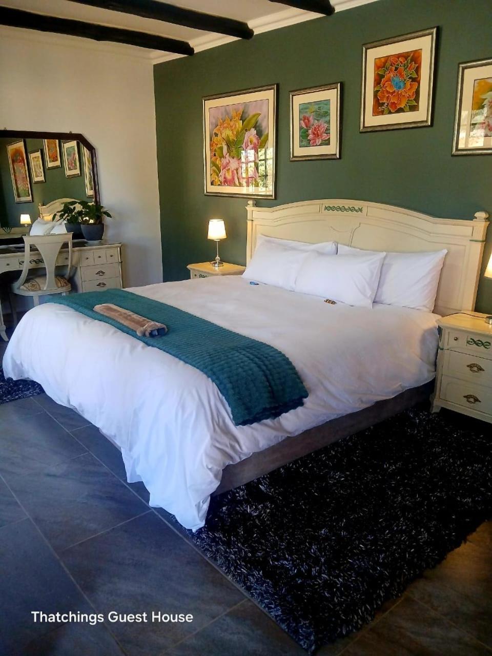 Deluxe King Suite photo 2