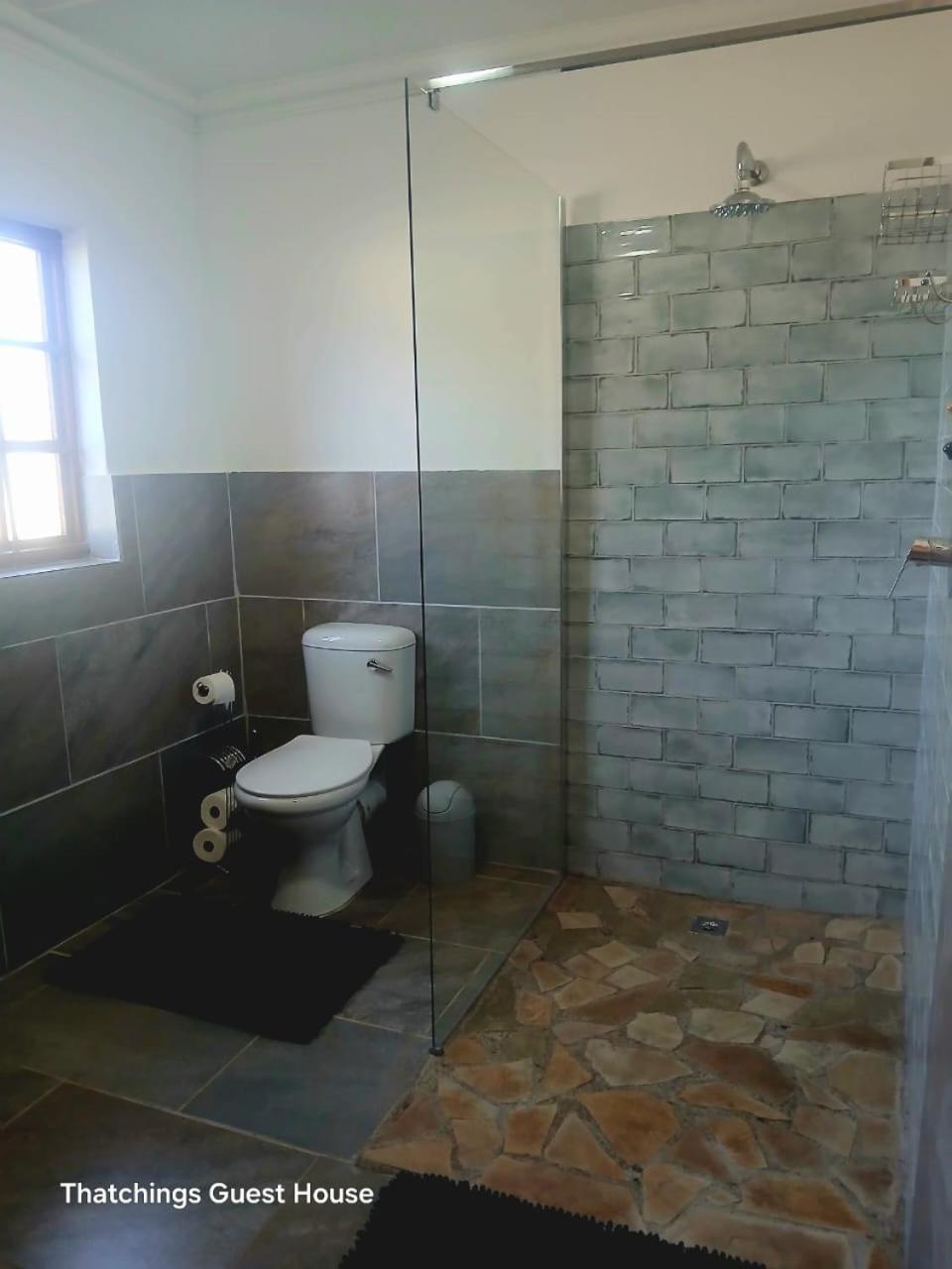 Deluxe King Suite photo 2