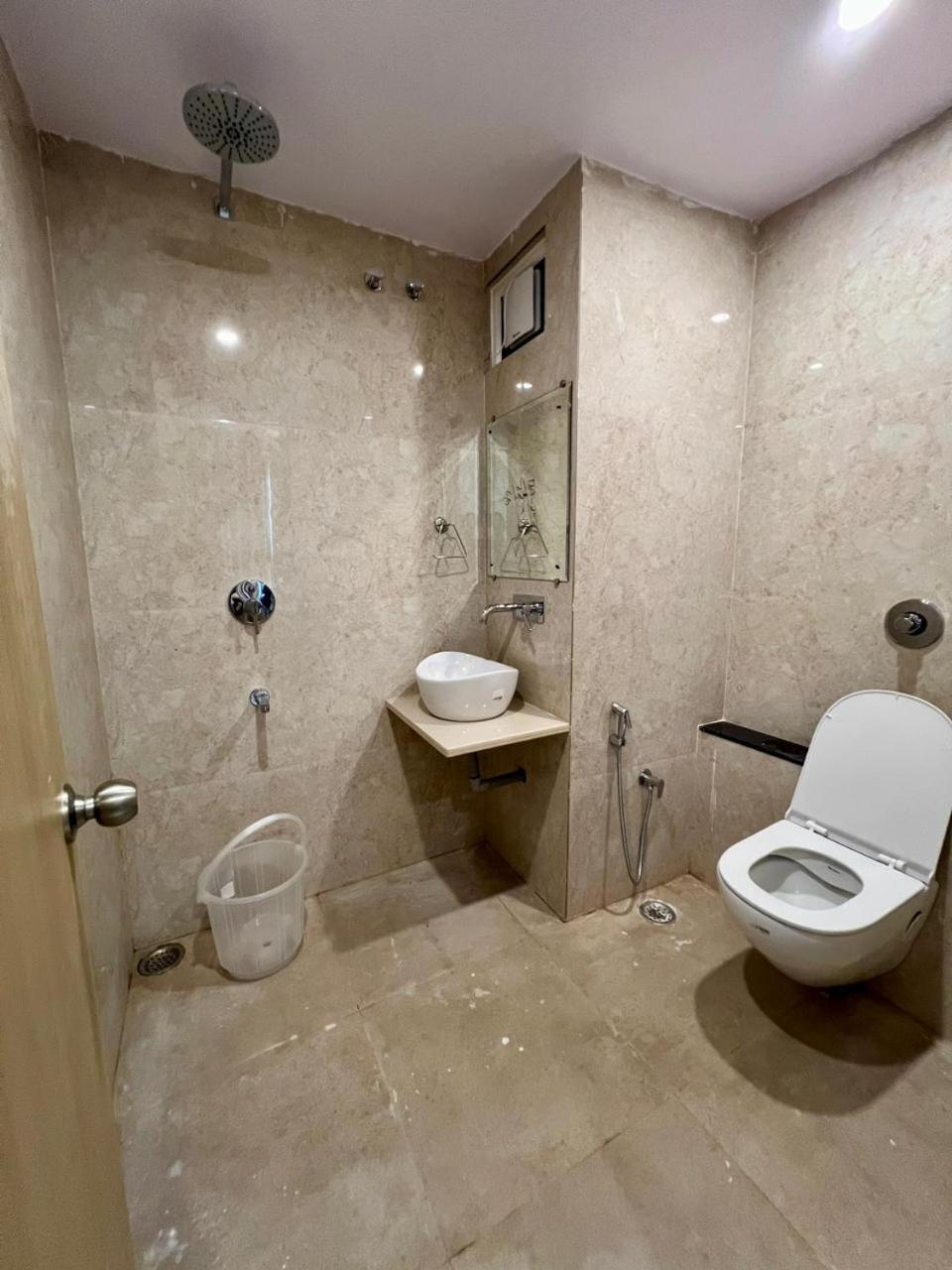 Economy Double Room - Photo 4