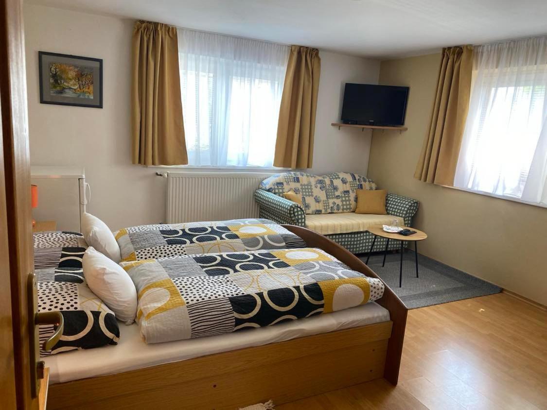 Double Room photo 2