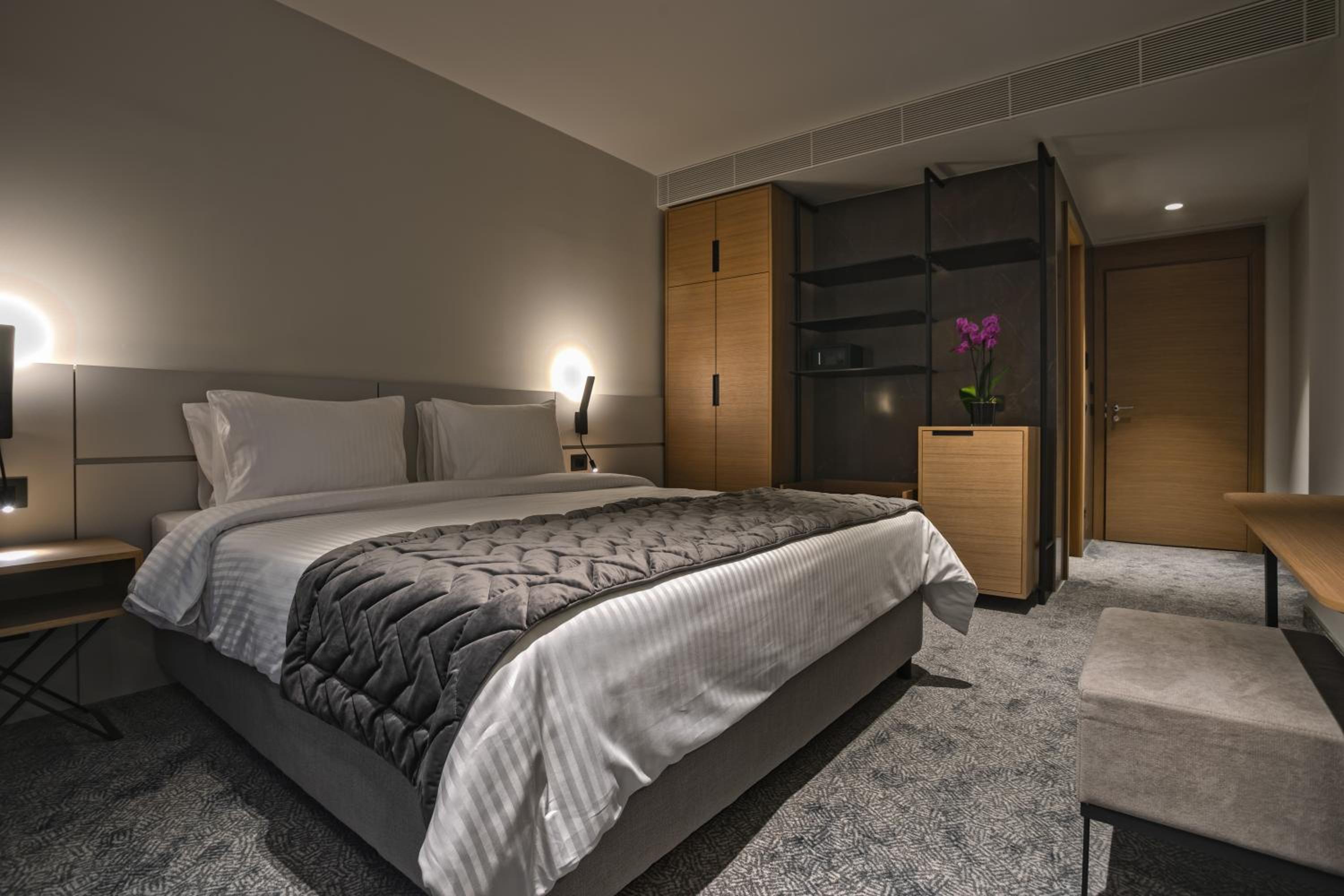 Deluxe Double Room with Free Wellness - Photo 1