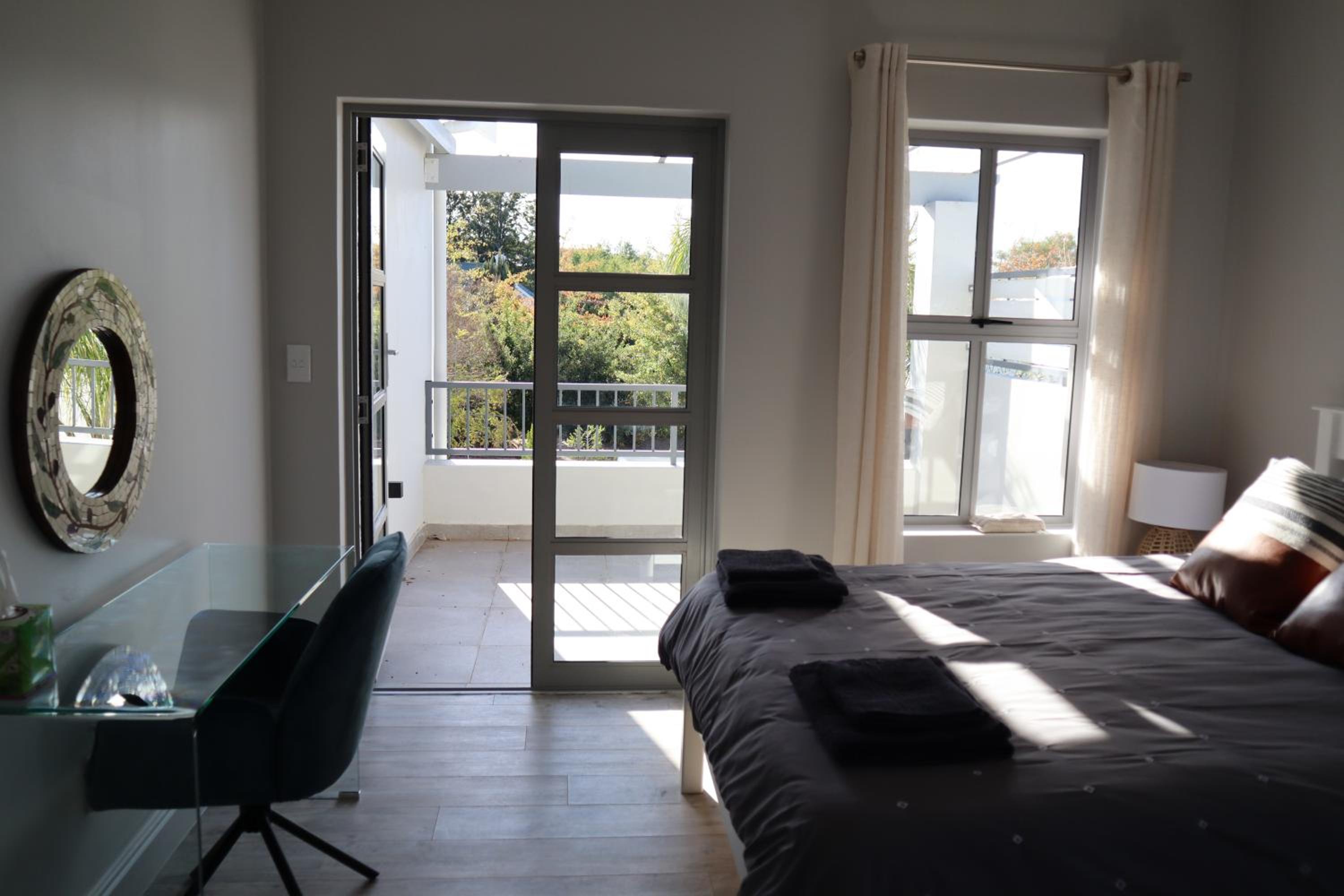 Apartment With View And Balcony