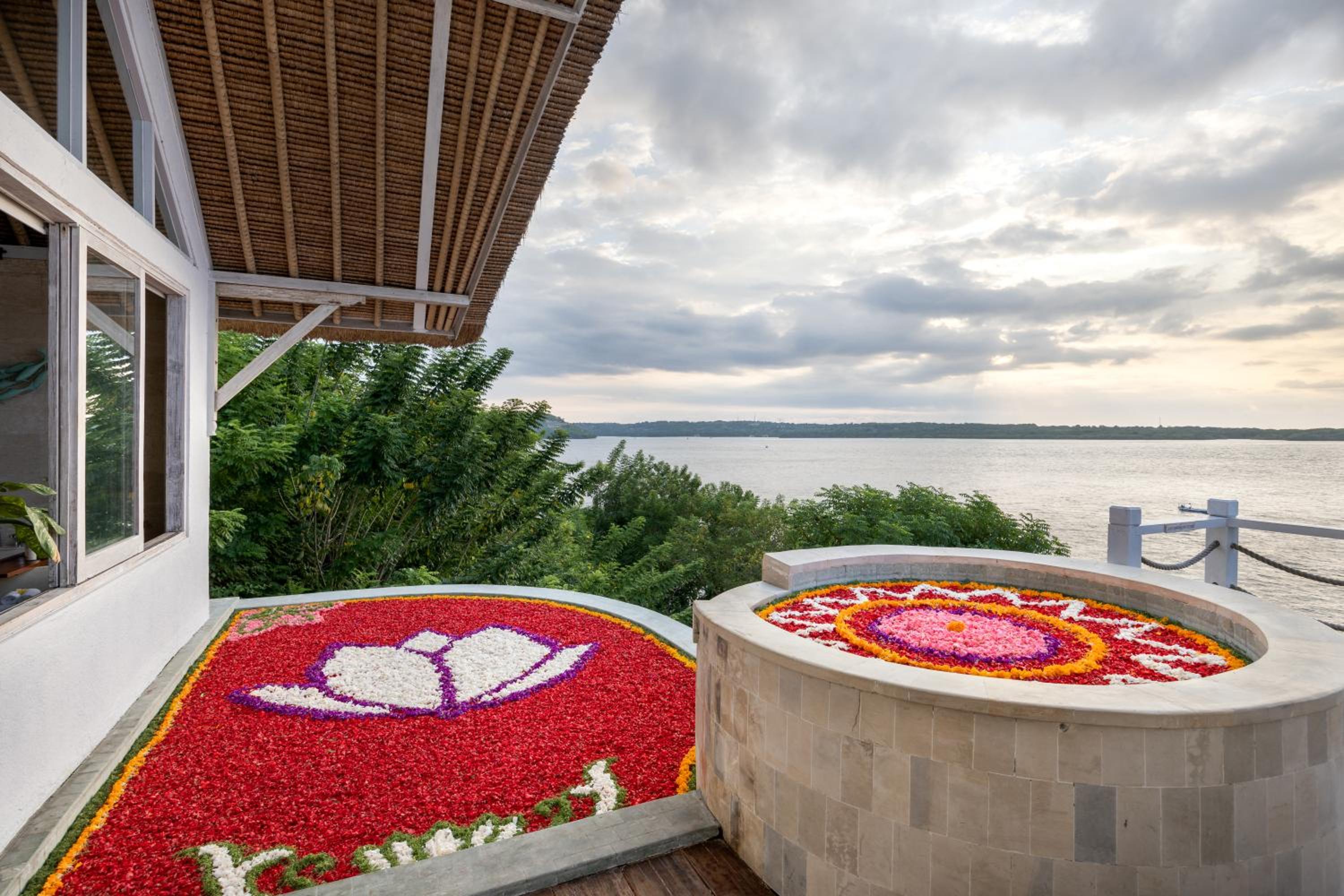 Royal Pool Villa Ocean View with Daily Afternoon Tea - Photo 5