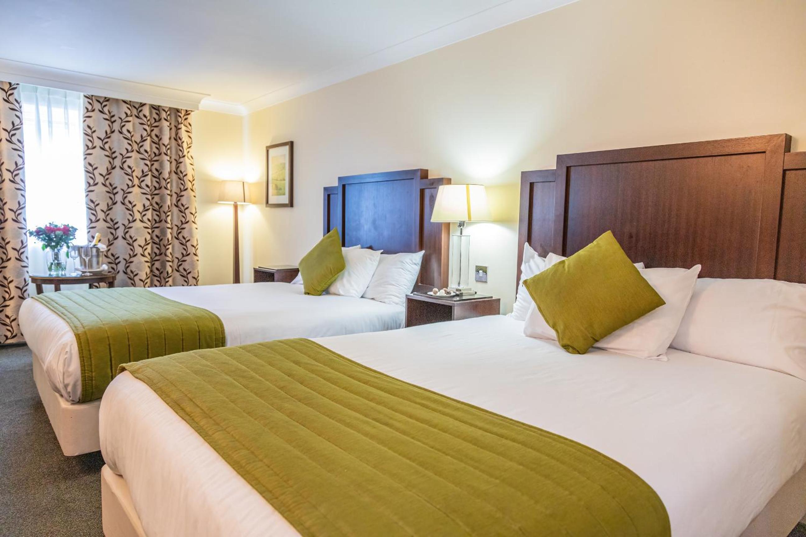 Standard Double Room with Two Double Beds - Photo 1