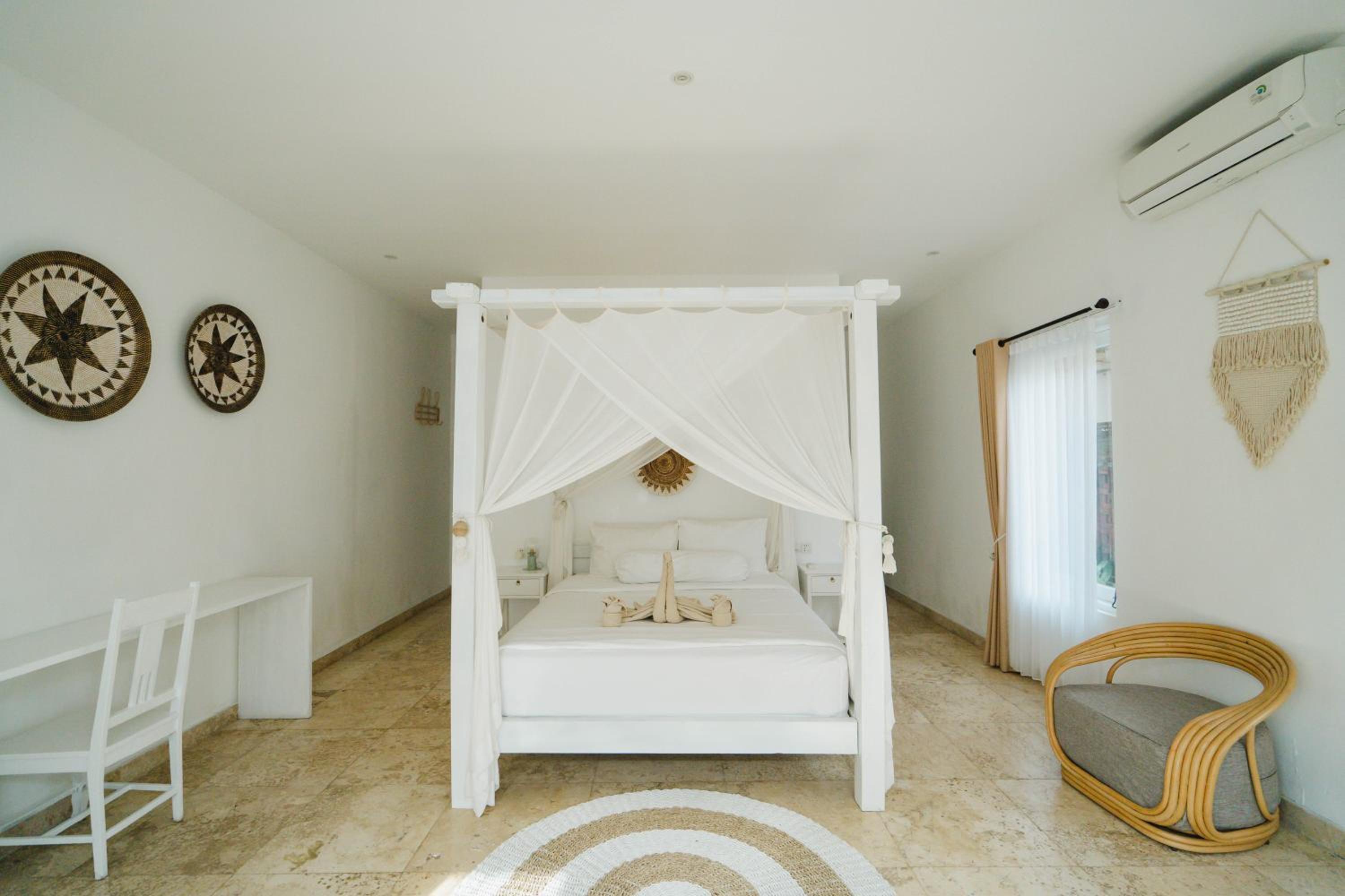 Queen Room