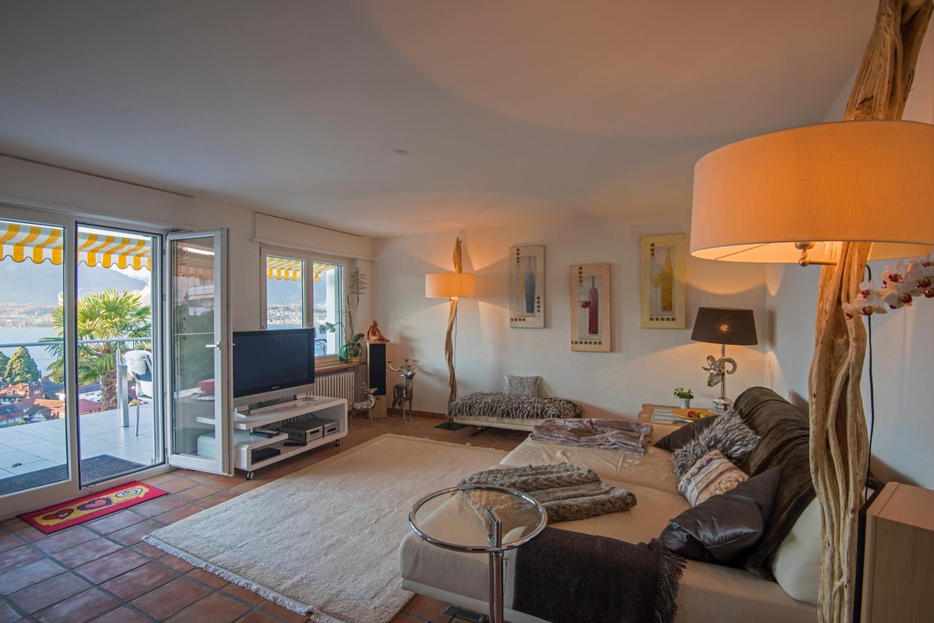 Two-Bedroom Apartment with Lake View
