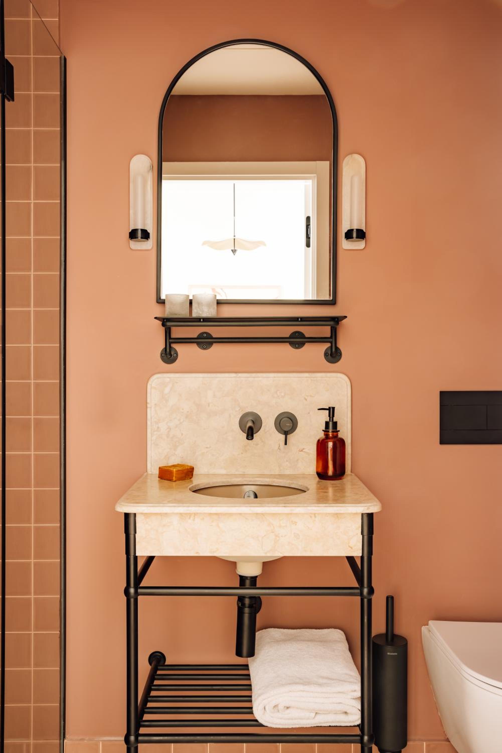 Locke Studio - Photo 16