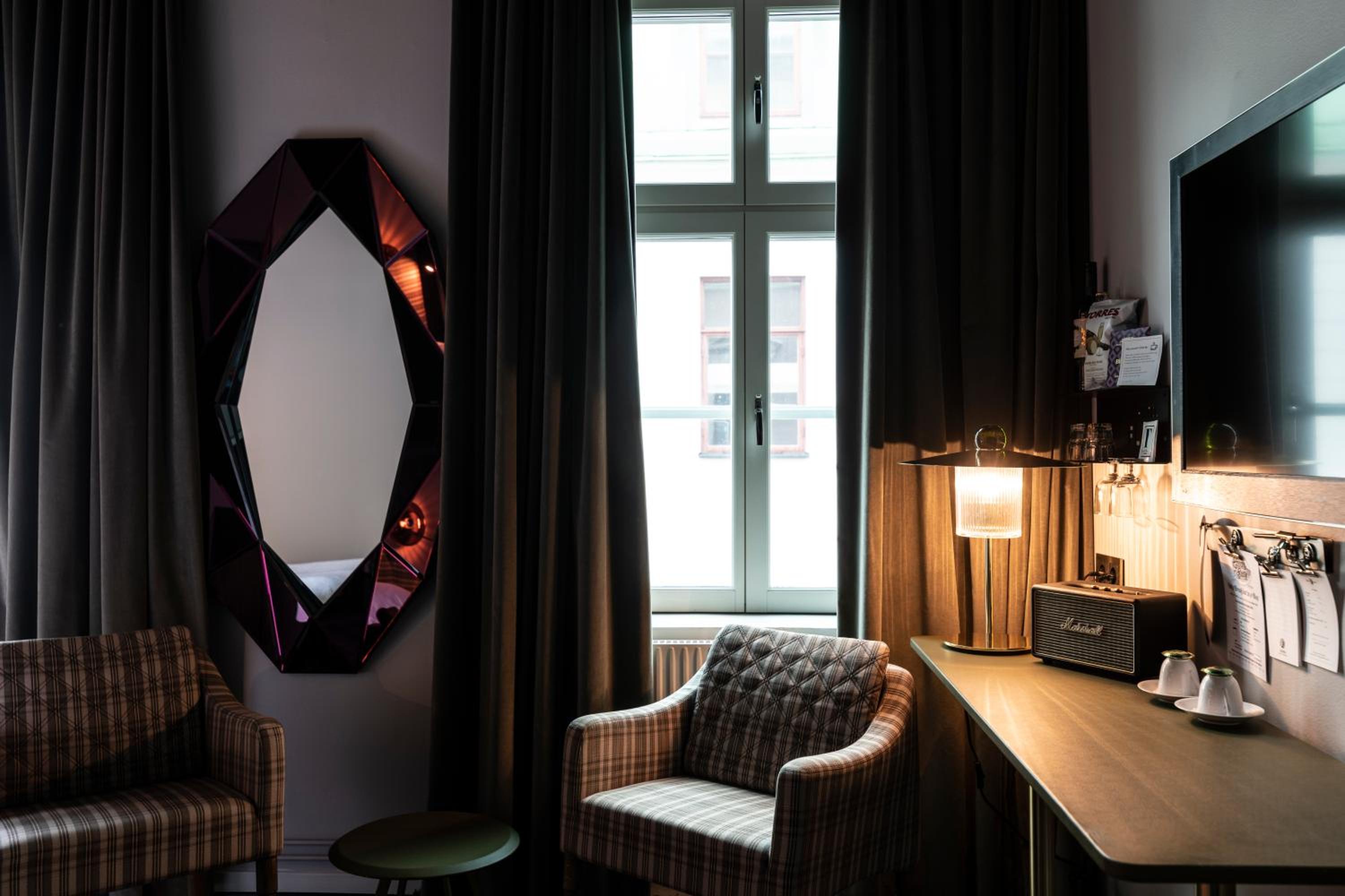 Double Room - Photo 1