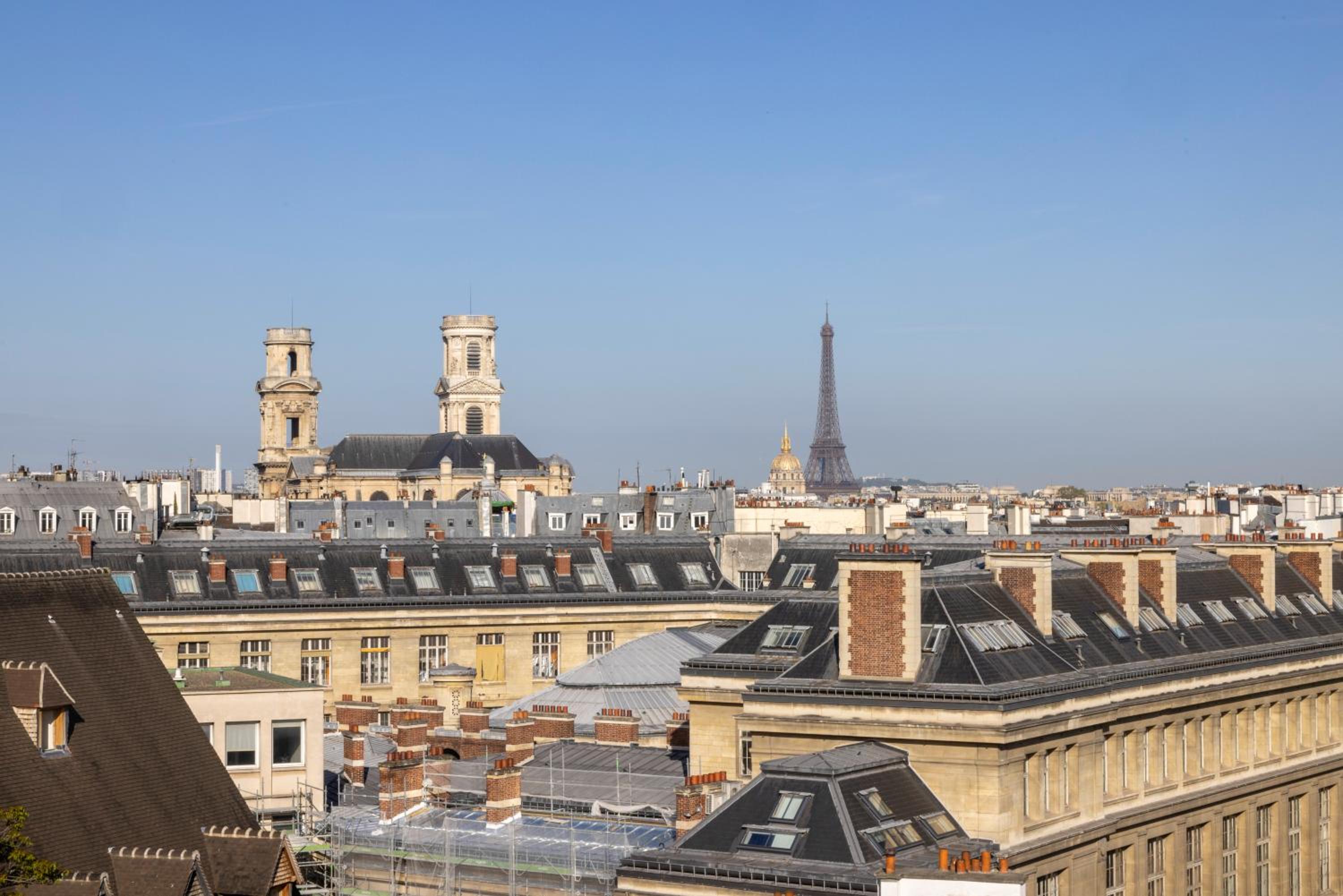Triple Room with Tour Eiffel View  photo 2