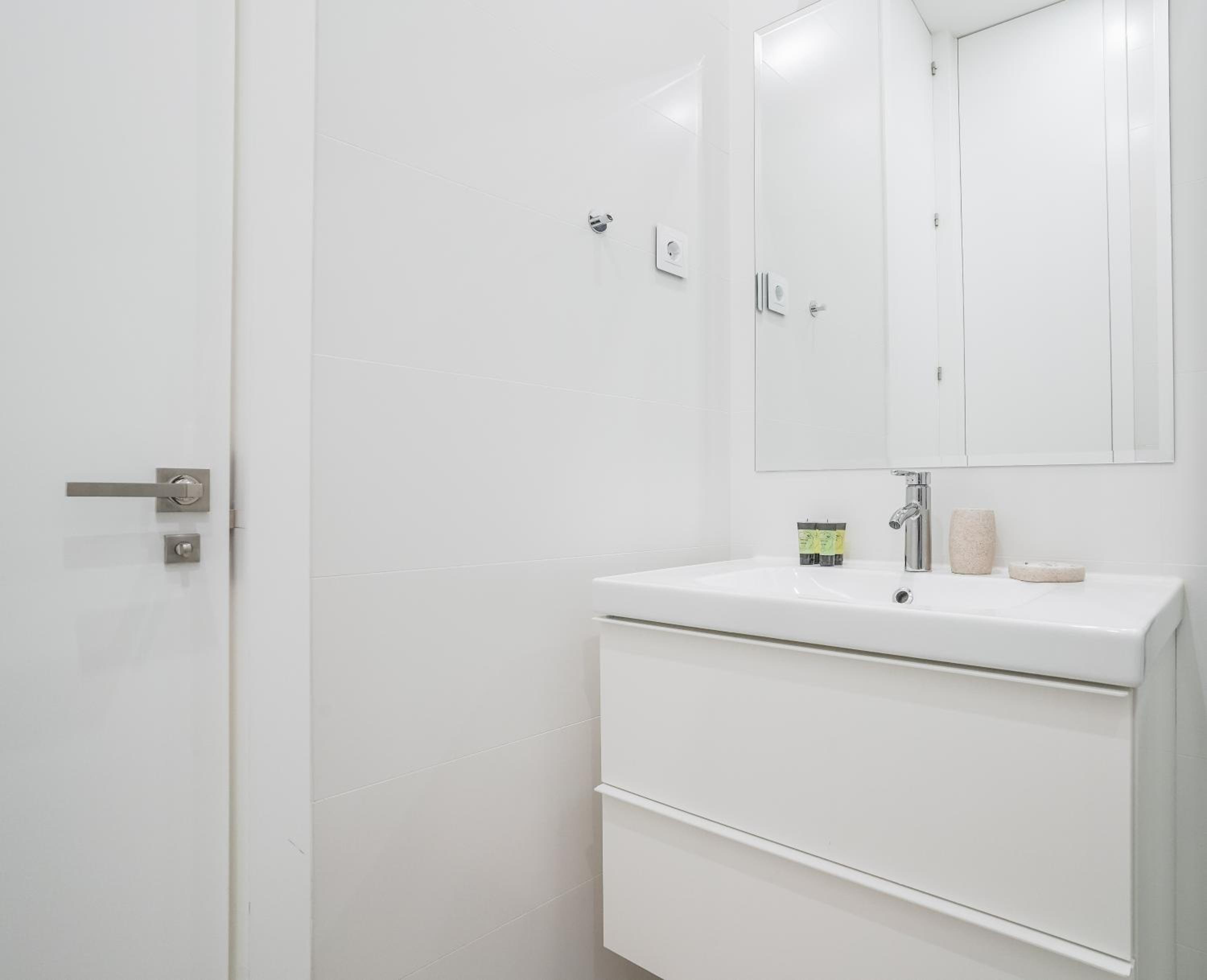 Apartment photo 2