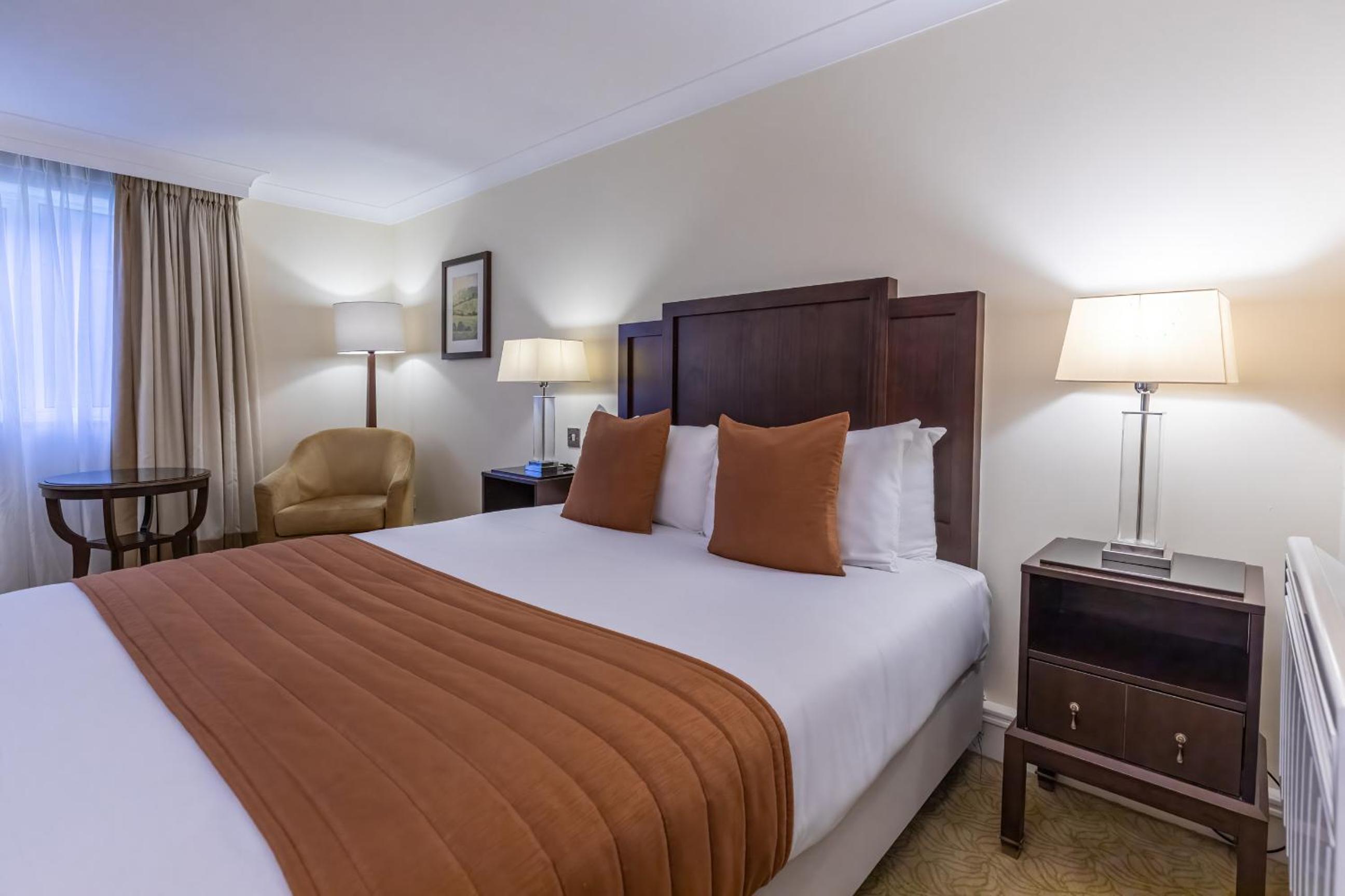 Standard Double Room - Photo 4