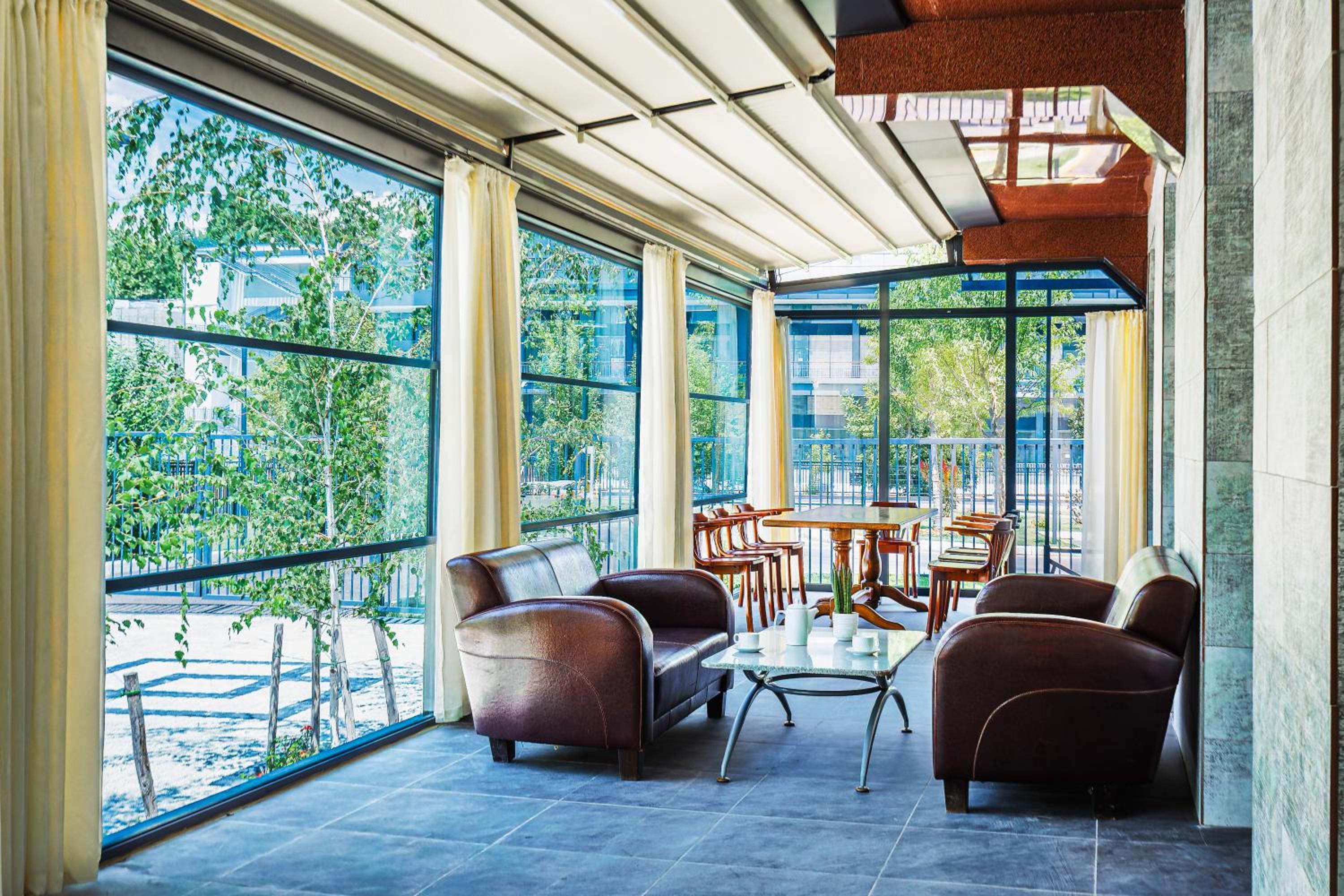 Suite with Lake View photo 3