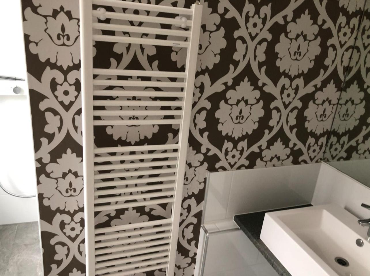 Double Room with Private Bathroom - Photo 5