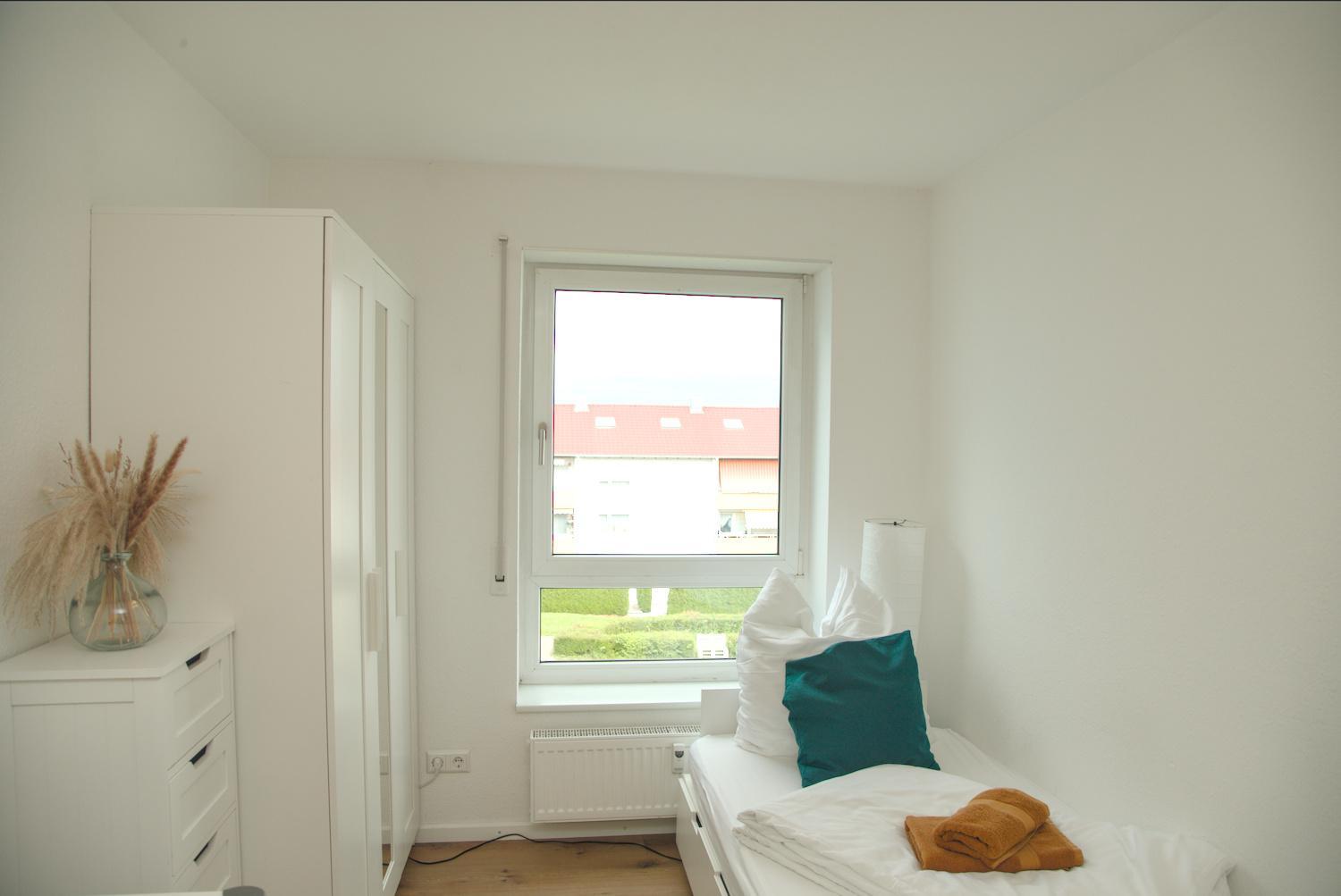 Single Room With Shared Bathroom photo 1